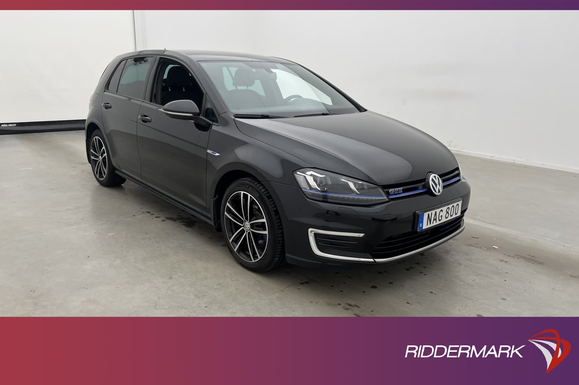 Volkswagen Golf GTE 204hk Kamera P-Värm Adaptiv Dragkrok