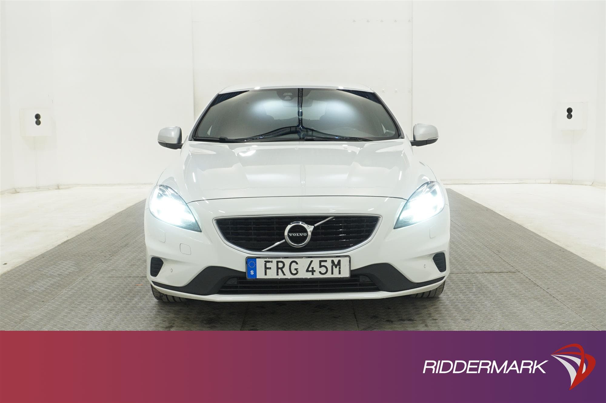 Volvo V40 D3 150hk R-Design D-Värm P-sensorer VoC 0.53l/mil