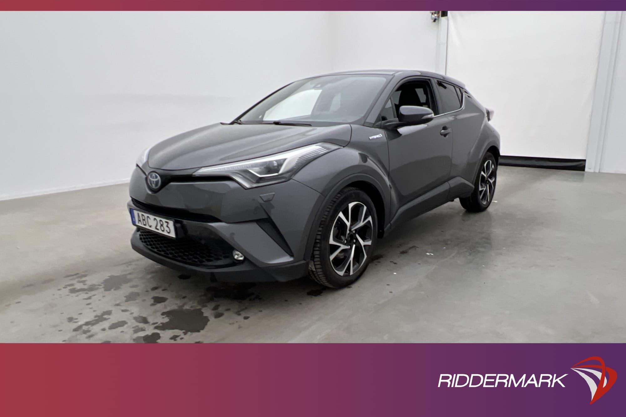 Toyota C-HR Hybrid 122hk Executive Skinn JBL Kamera Navi