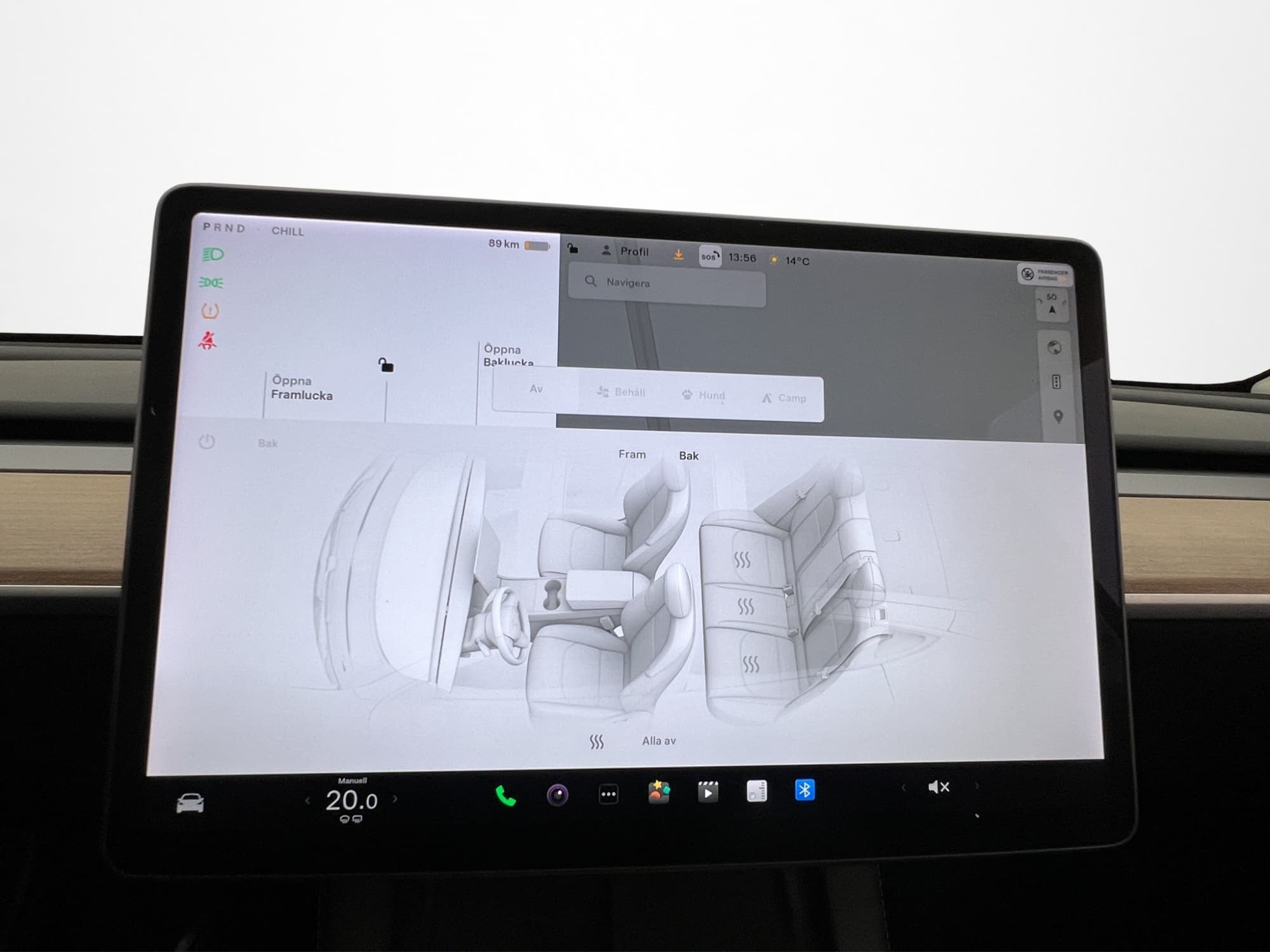 Tesla Model Y Long Range AWD Uppgraderad AP Svensksåld