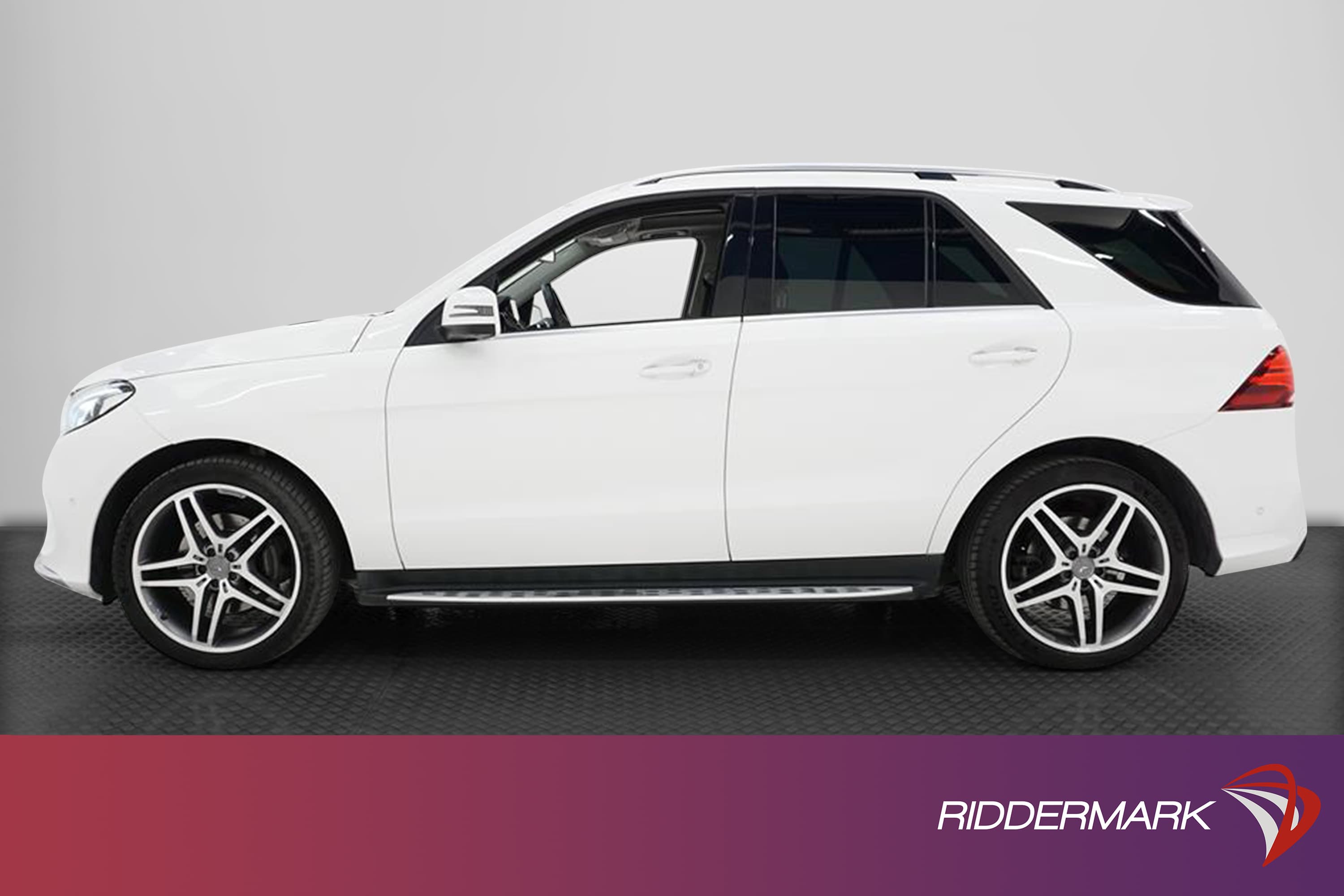 Mercedes-Benz GLE 350d 4M 258hk AMG Värmare Pano H/K 360°exteriör