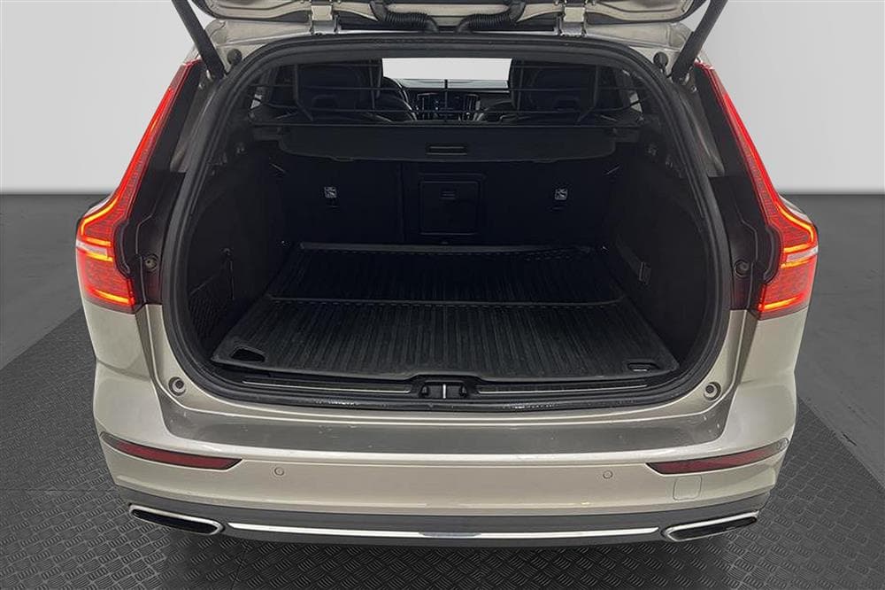 Volvo V60 T6 310hk AWD Inscription Pano Drag H/K 0.61l/milinteriör