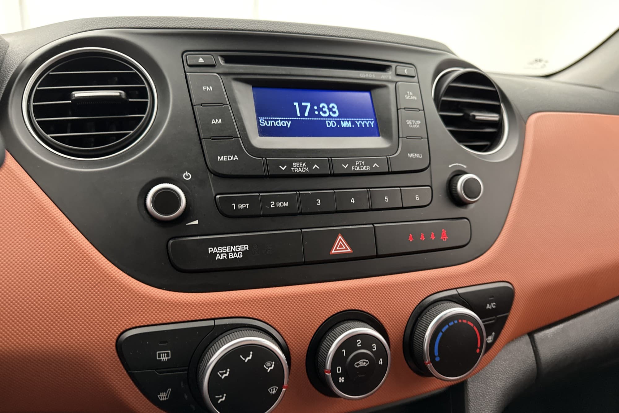 Hyundai i10 1.0 67hk ComfortPlus Två-Brukare Rattvärme