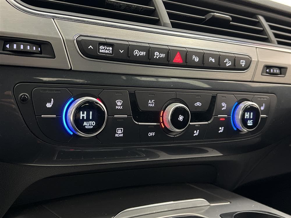 Audi Q7 3.0 TDI 272hk quattro S-Line Cockpit 7-sits GPS BOSEinteriör