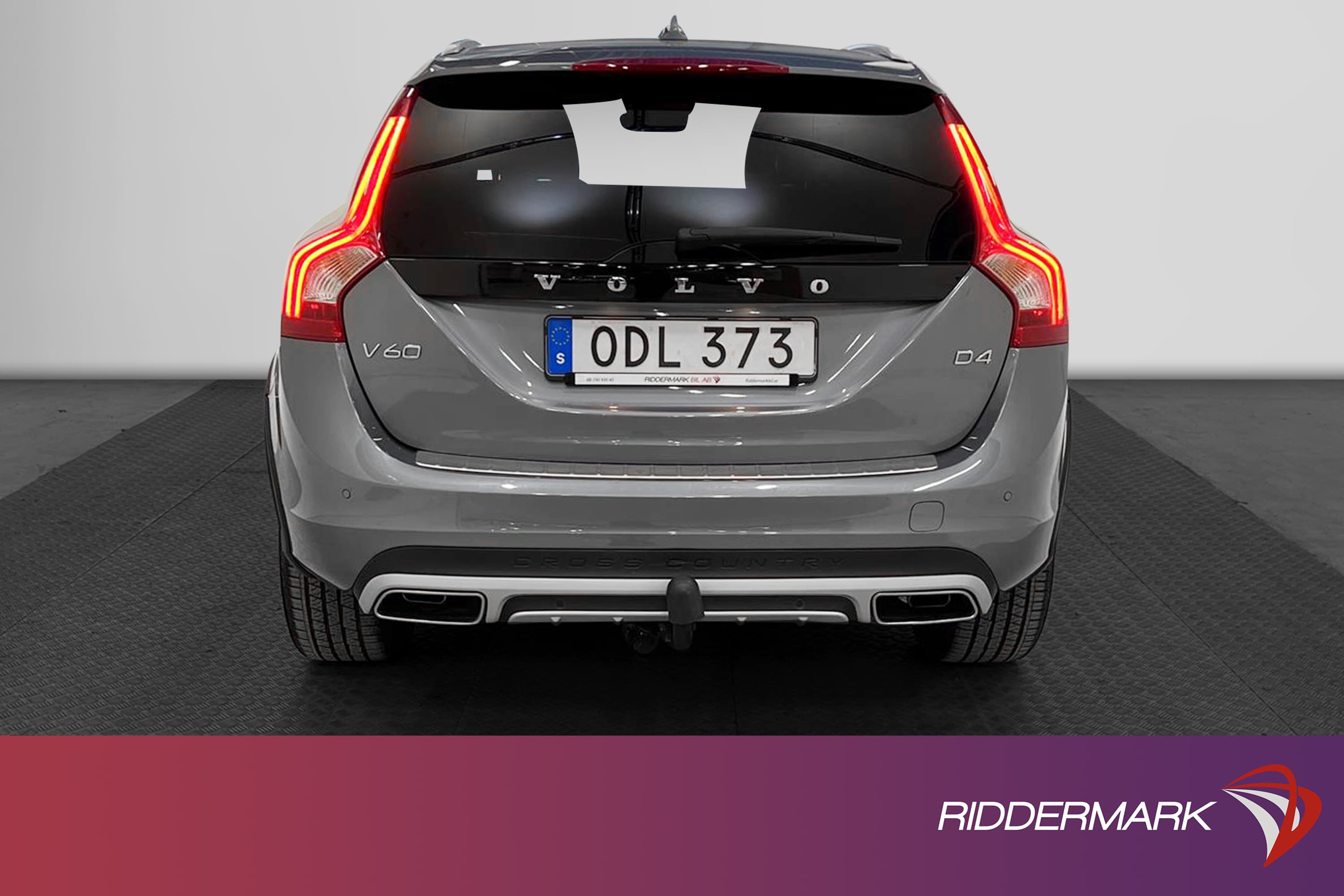 Volvo V60 Cross Country D4 190hk Voc D-Värm Drag BLIS PDC