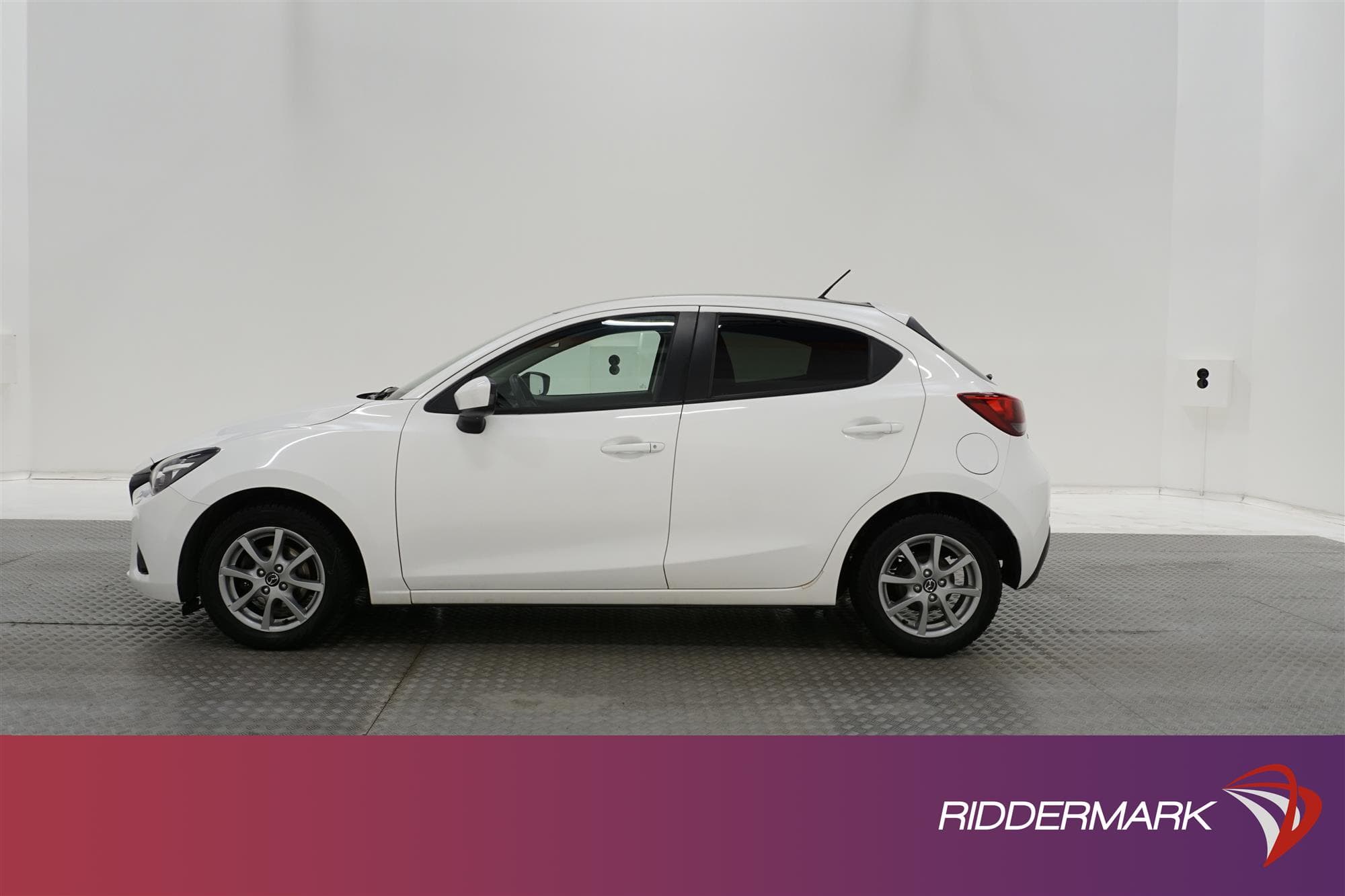 Mazda 2 1.5 90hk