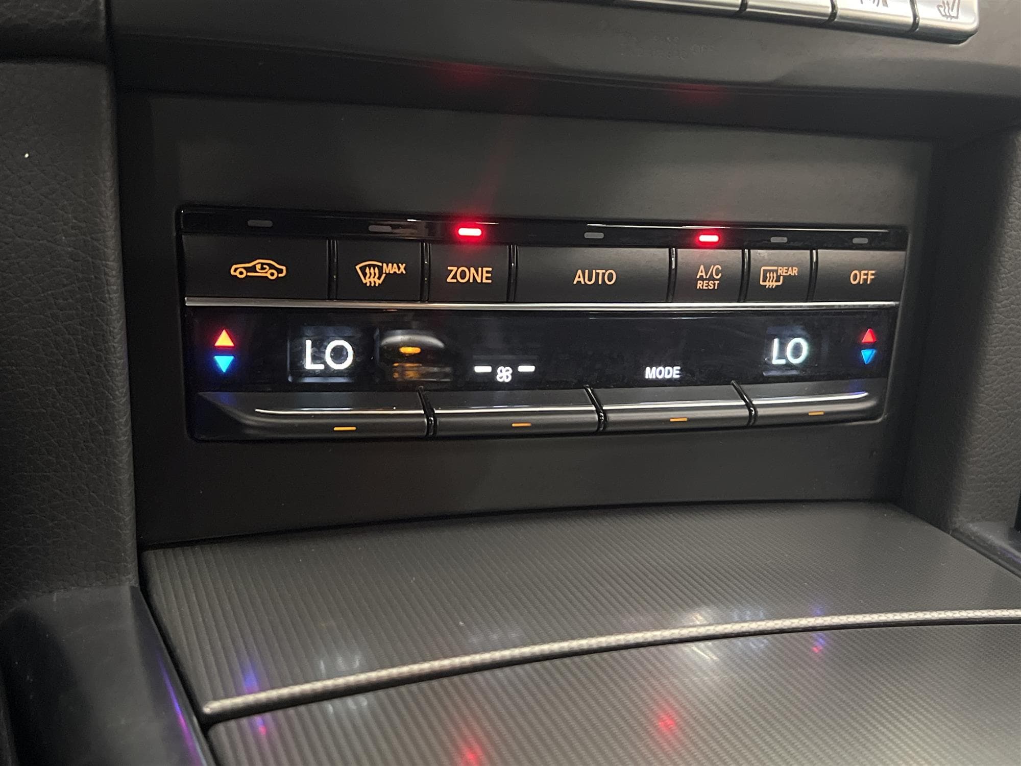 Mercedes-Benz E 220 4M 170hk AMG Harman/Kardon B-Kamera