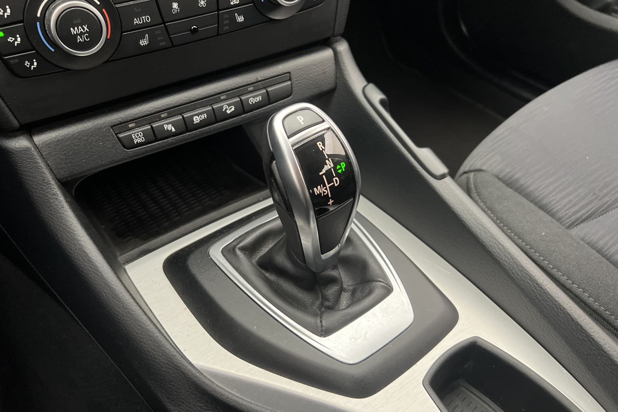 BMW X1 xDrive28i 245hk Sensorer Rattvärme Farthållare