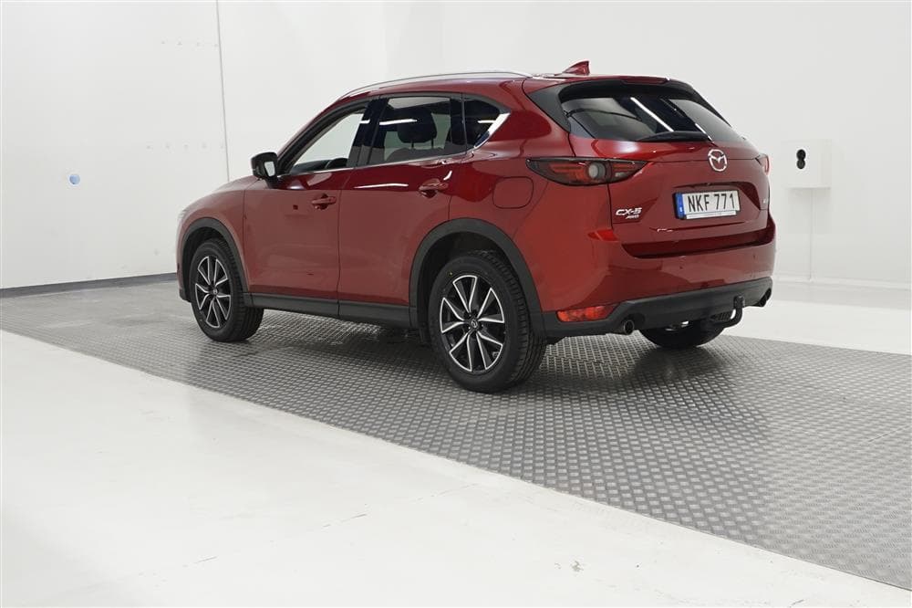 Mazda CX-5 2.5 194hk AWD Optimum Bose HUD Navi Skinn Dragexteriör