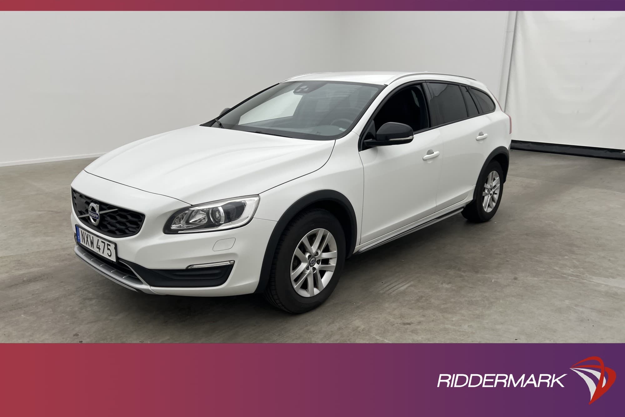 Volvo V60 Cross Country D4 AWD