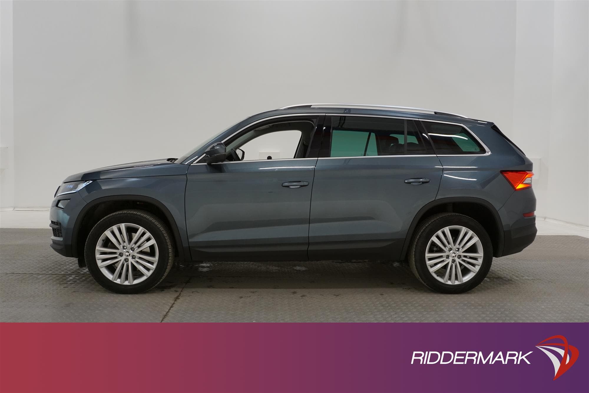 Skoda Kodiaq 2.0 TDI 4x4 Businessline Värmare Drag 7-sits