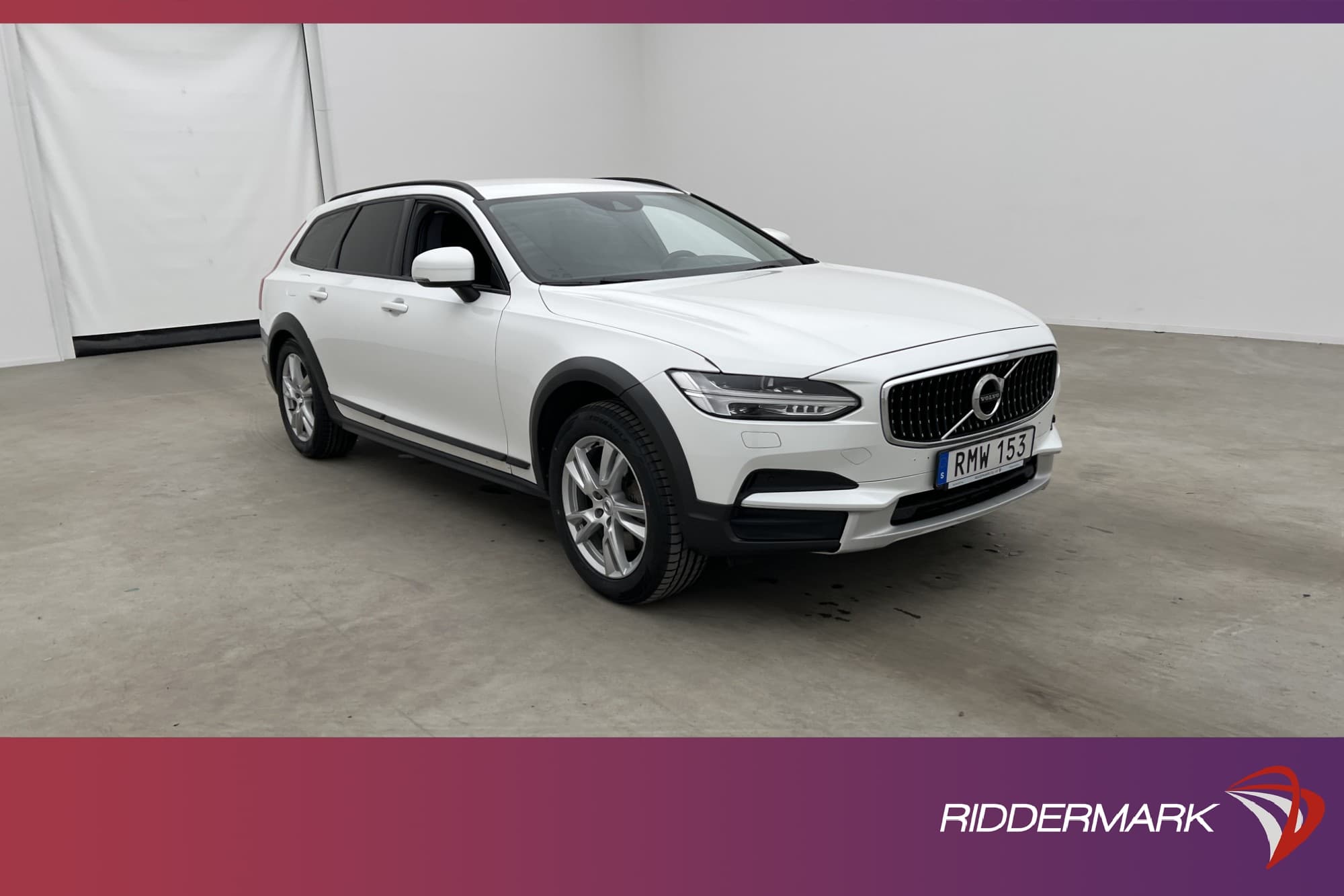 Volvo V90 Cross Country D4 AWD