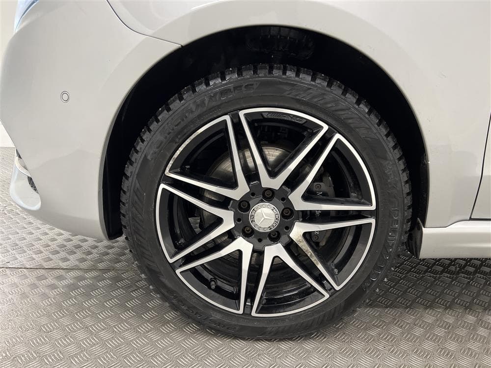Mercedes-Benz V 250 AMG Automat 190hk 4Matic Värmare Moms 