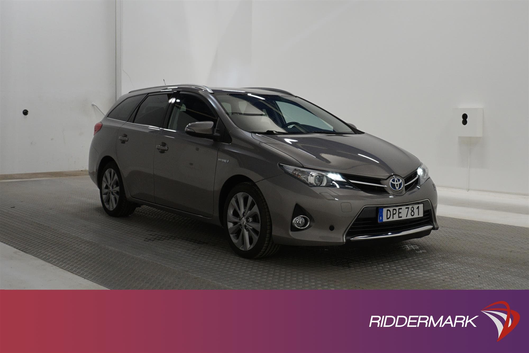 Toyota Auris  Hybrid e-CVT 136hk B-Kam 0,40L/mil