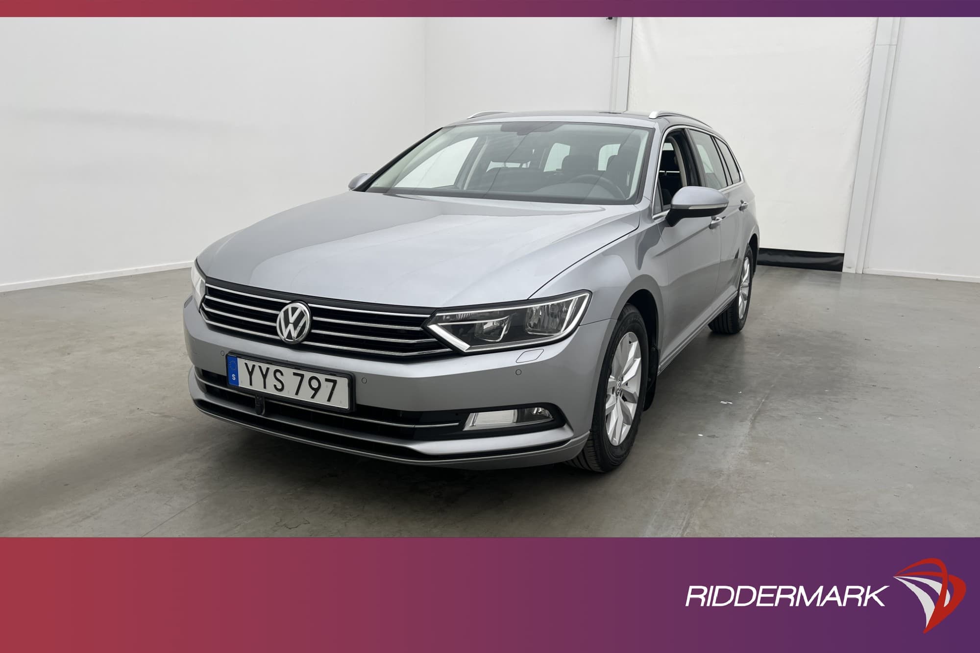 Volkswagen Passat Sportscombi 150hk M&K-Värmare Drag Kamera
