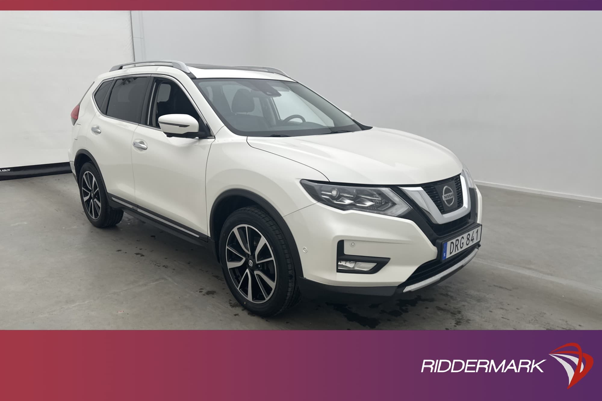 Nissan X-Trail 2.0 dCi 4x4 Tekna Pano Skinn 360° Drag 7-Sits