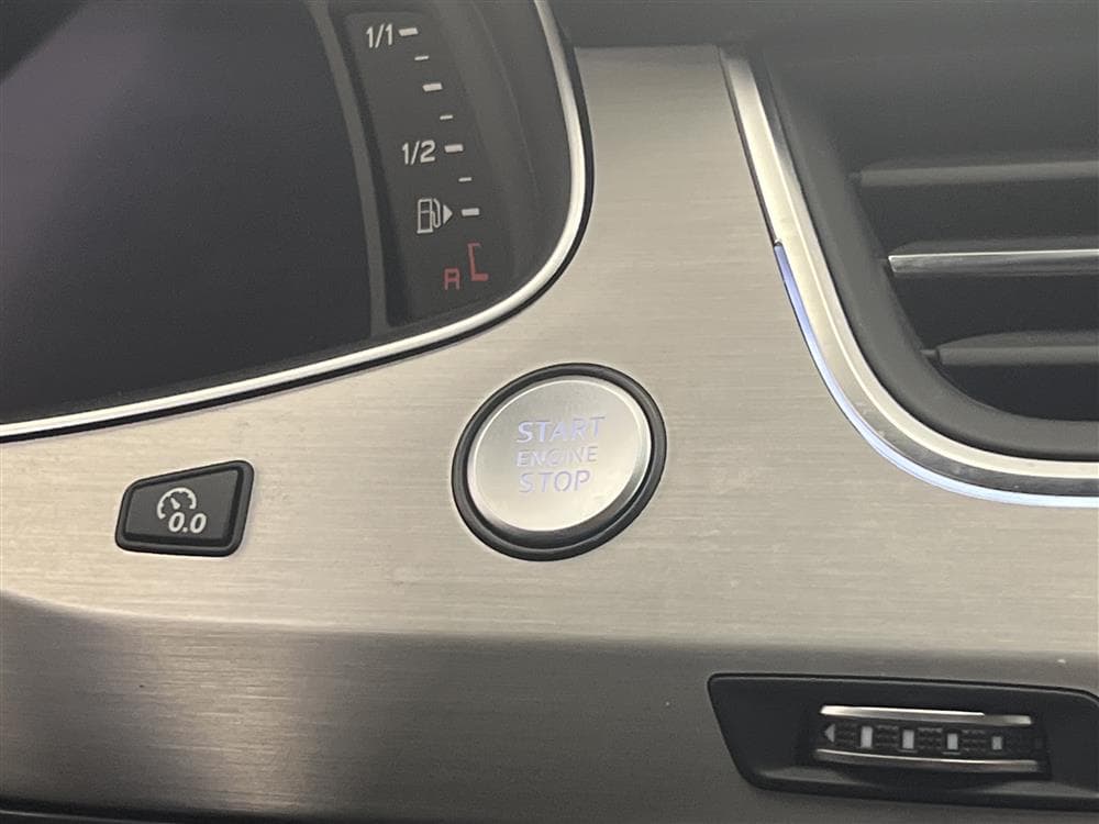 Audi Q7 TDI 272hk Quattro S-Line Cockpit Värmare BOSE 7-Sitsinteriör