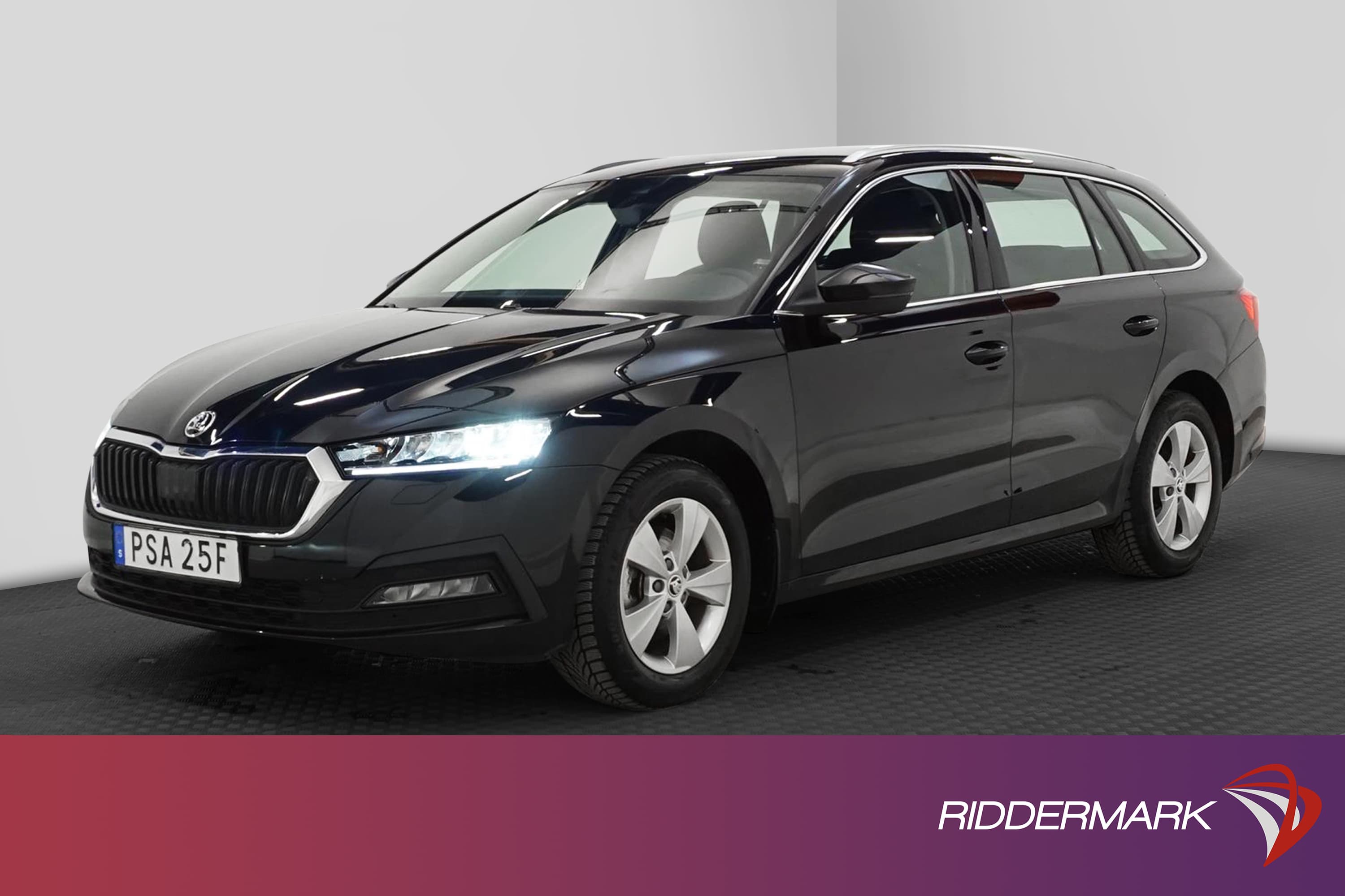 Skoda Octavia Kombi 1.0 TSI m-HEV 110hk Värmare Kamera Drag