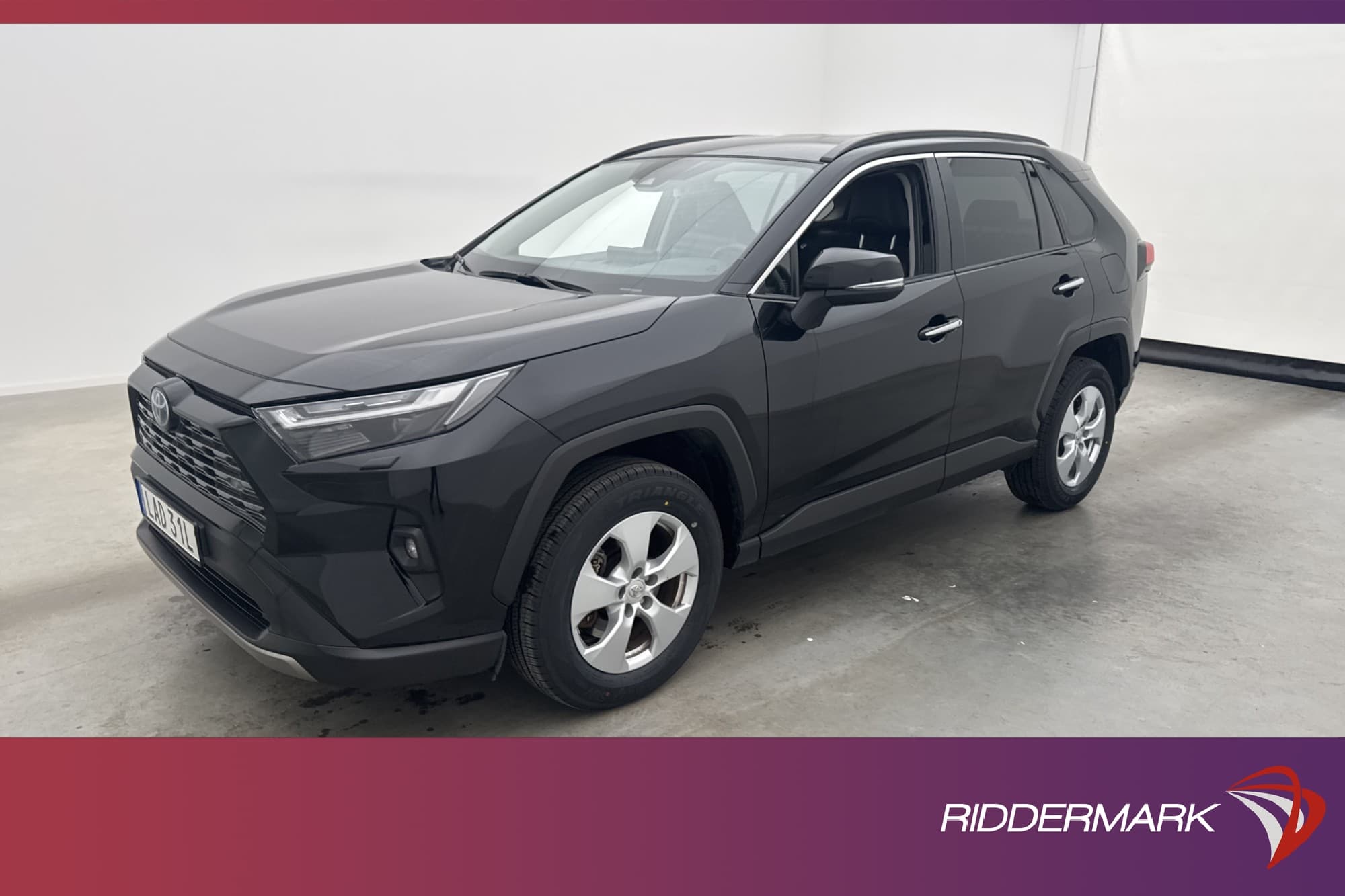 Toyota RAV4 Hybrid AWD-i 222hk
