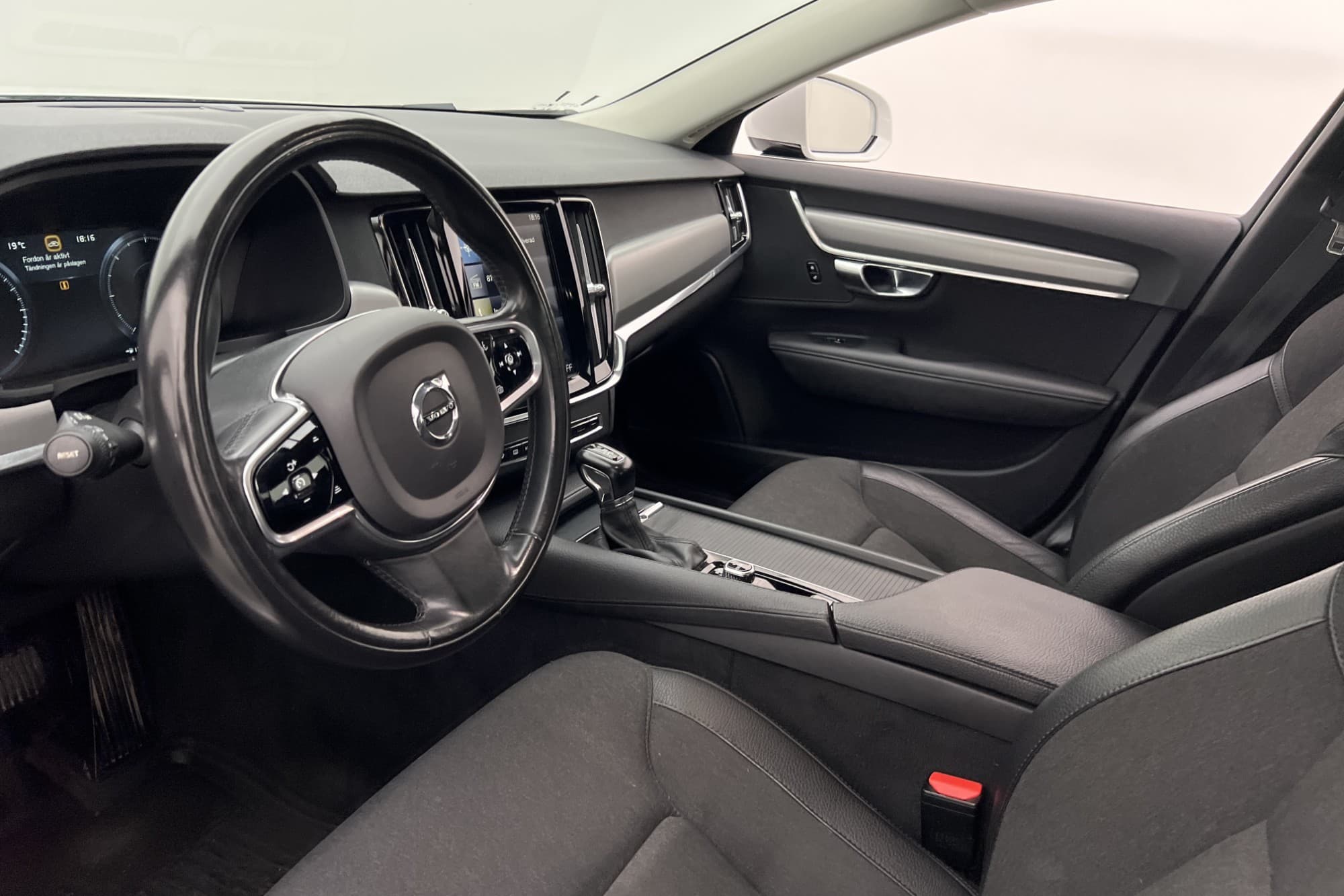 Volvo S90 D4 Advanced Edt VOC D-Värmare Dragkrok Farthållare