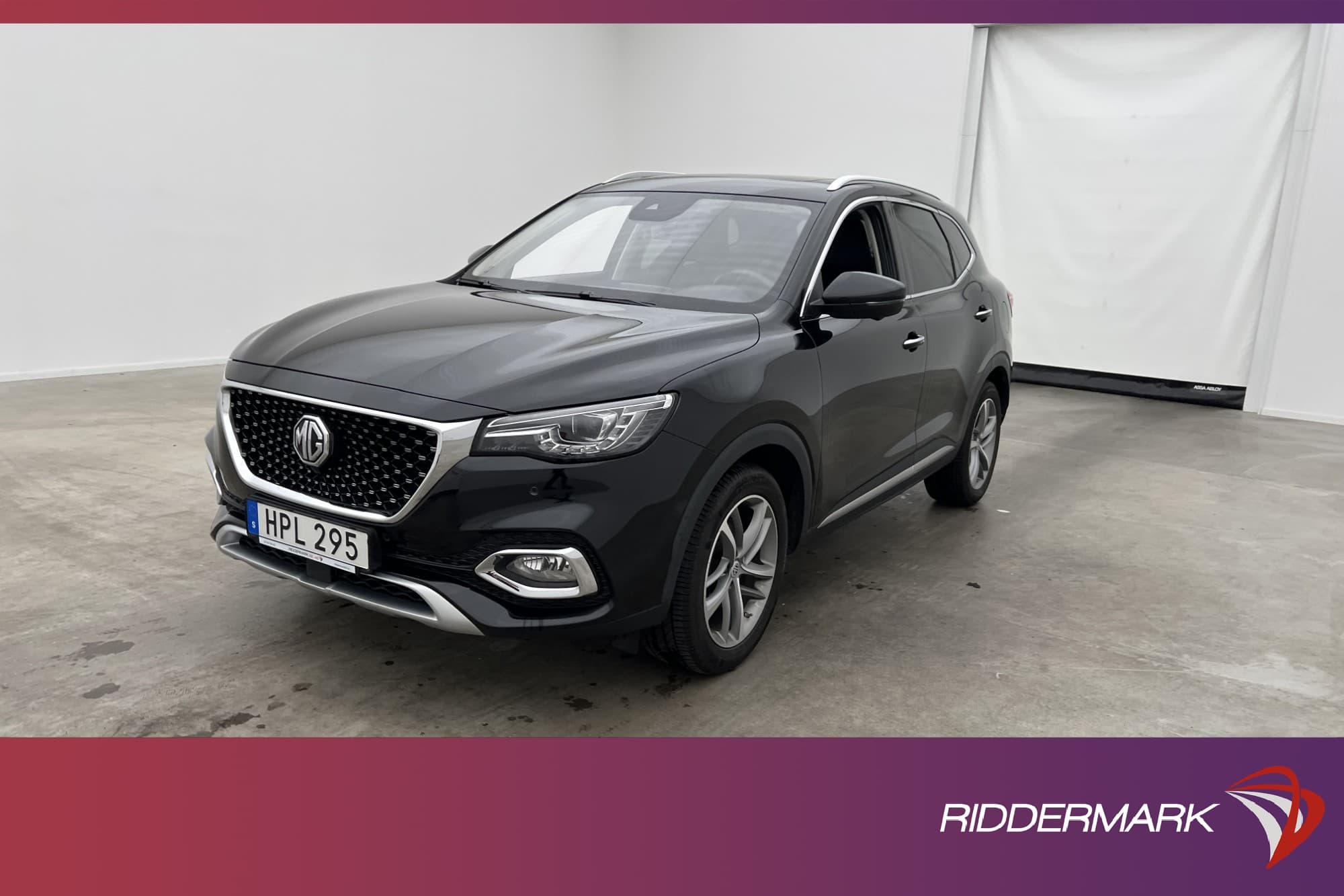 MG EHS PHEV 258hk