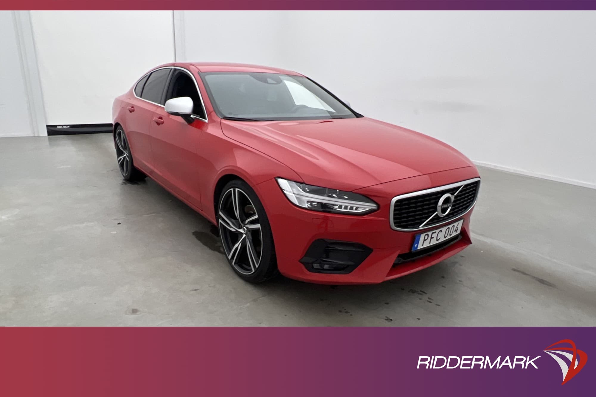 Volvo S90 D4