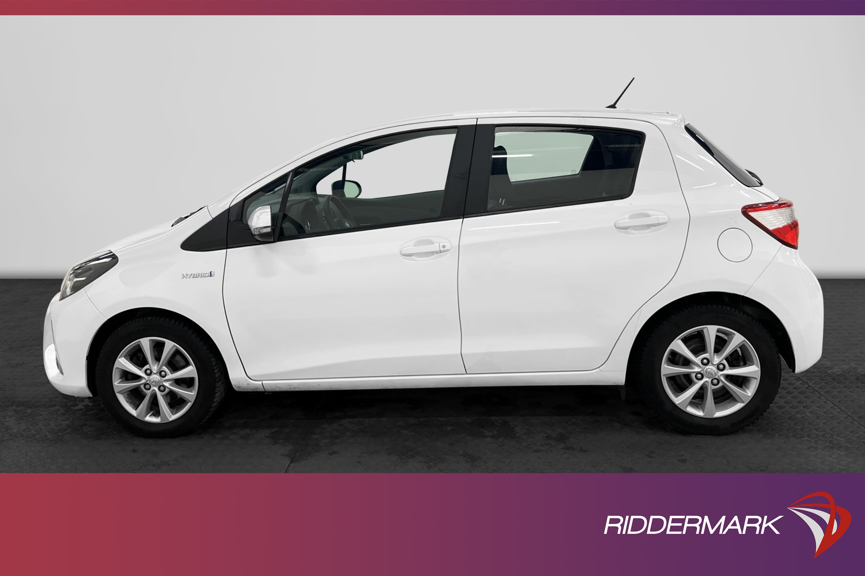 Toyota Yaris Hybrid e-CVT 101hk