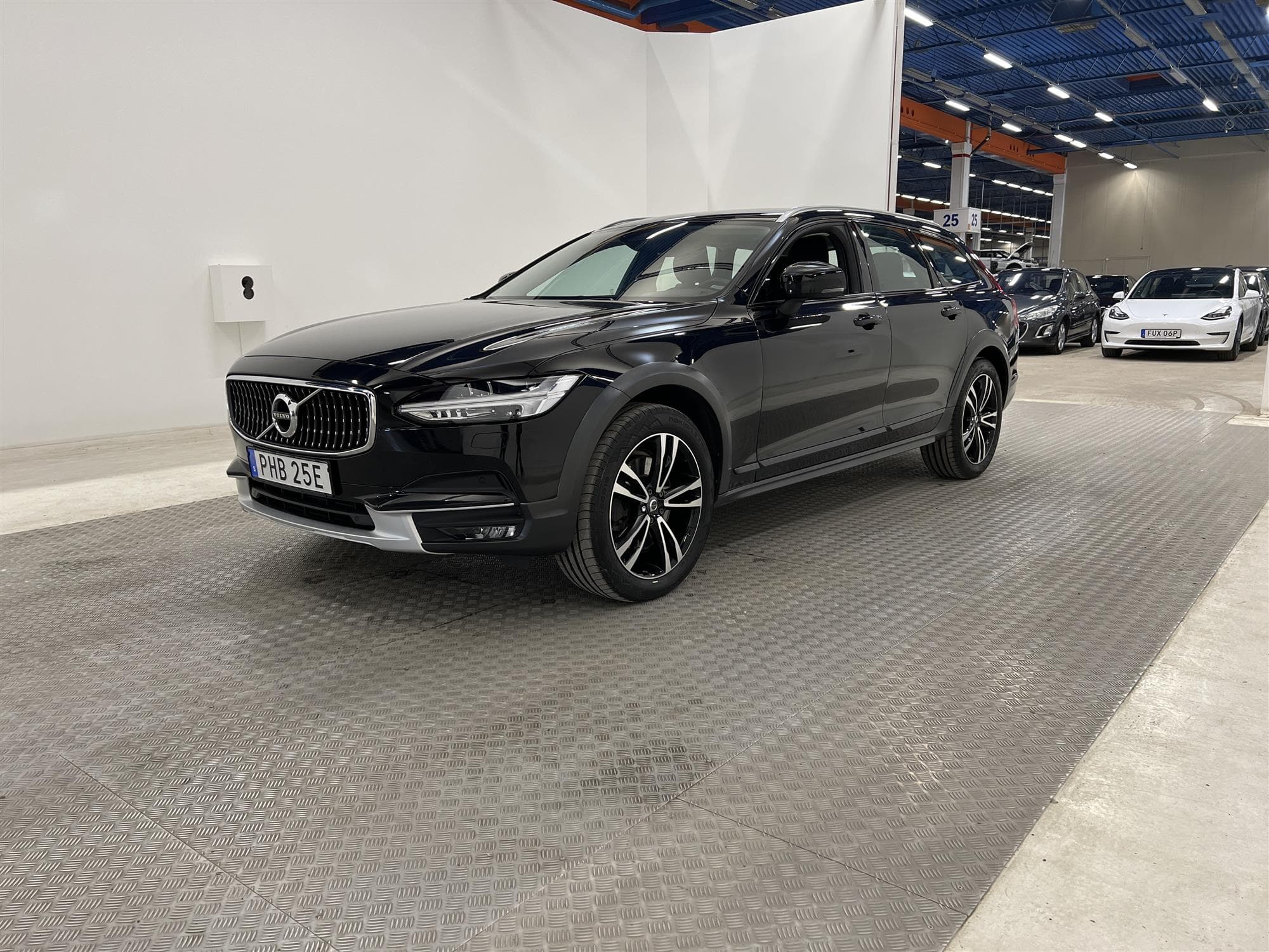Volvo V90 Cross Country