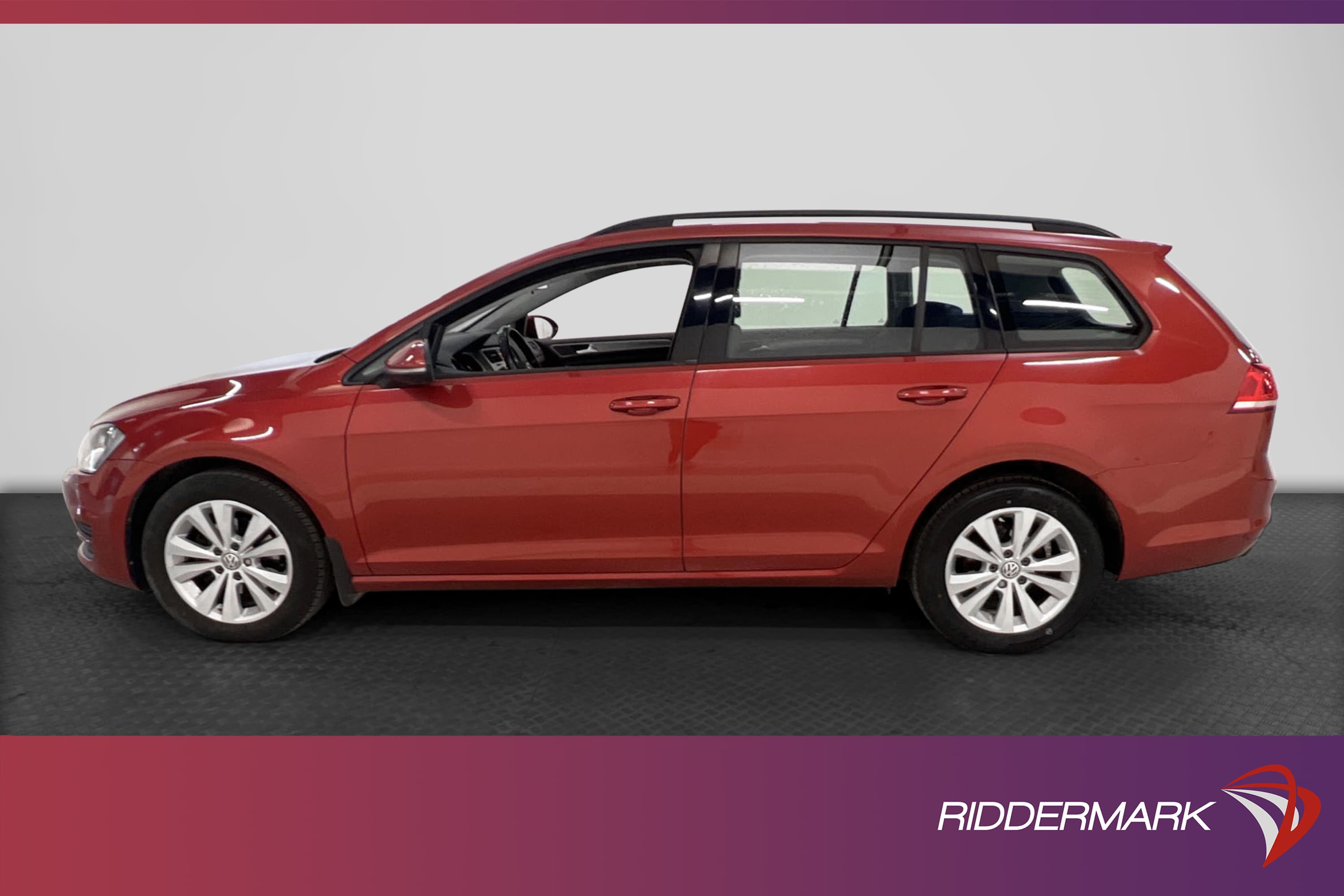 Volkswagen Golf Sportscombi 1.6 TDI 105hk