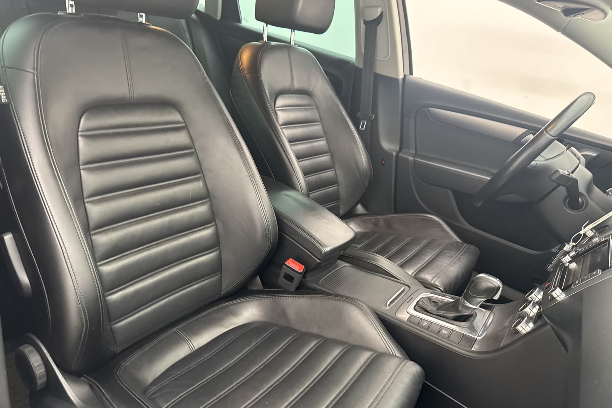 Volkswagen Passat 2.0 TDI 4M R-Line D-Värmare Skinn Kamera