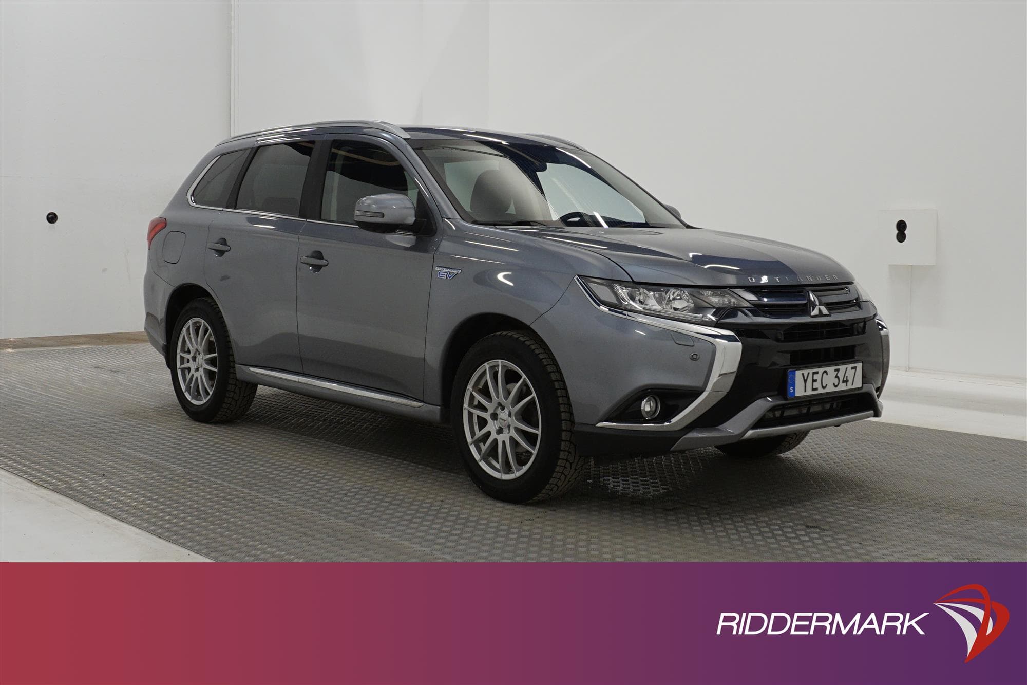 Mitsubishi Outlander P-HEV 2.0 Hybrid 4WD