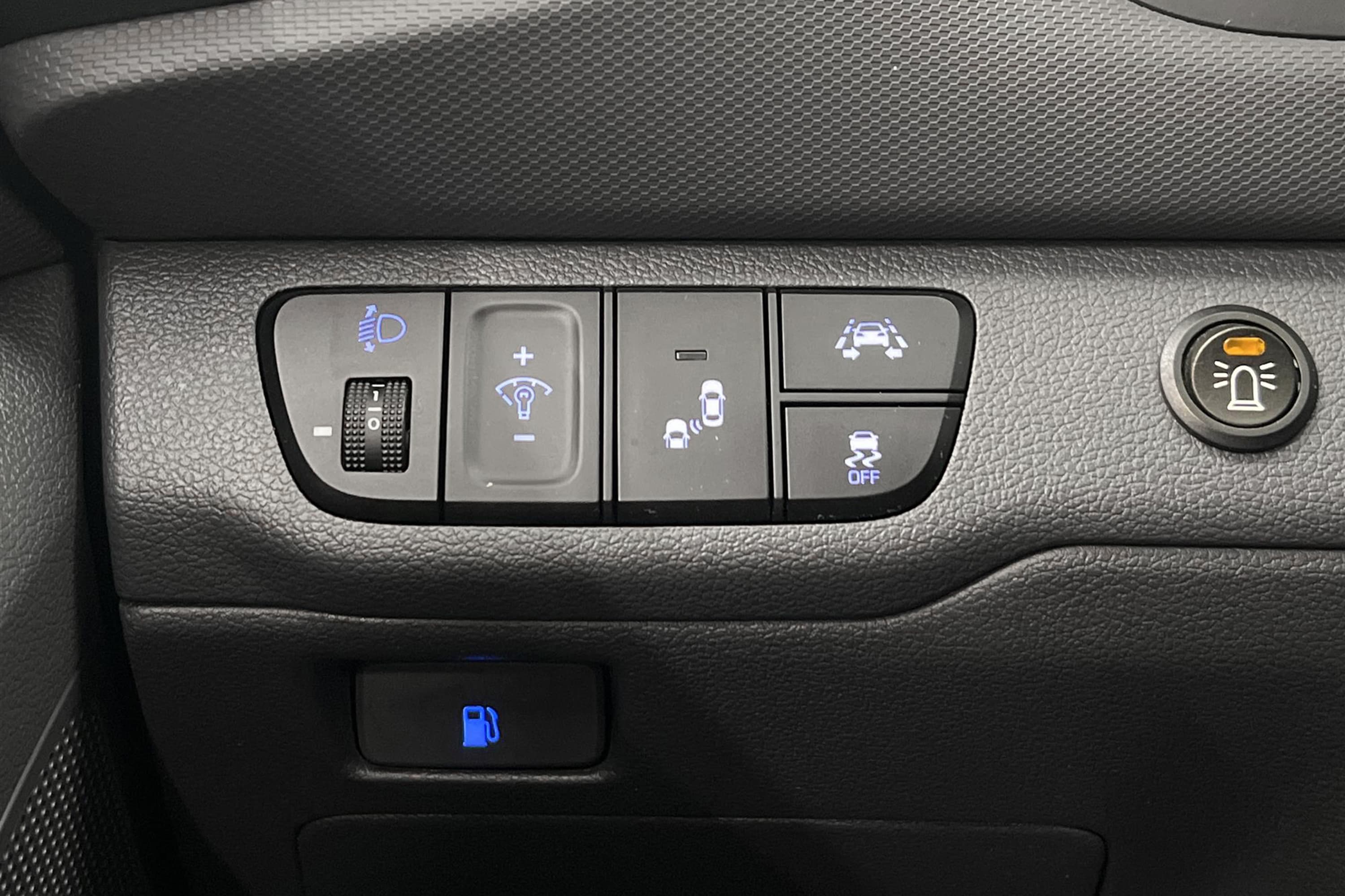 Hyundai IONIQ Hybrid 1.6 DCT 141hk Backkamera Navi 0,39l/mil