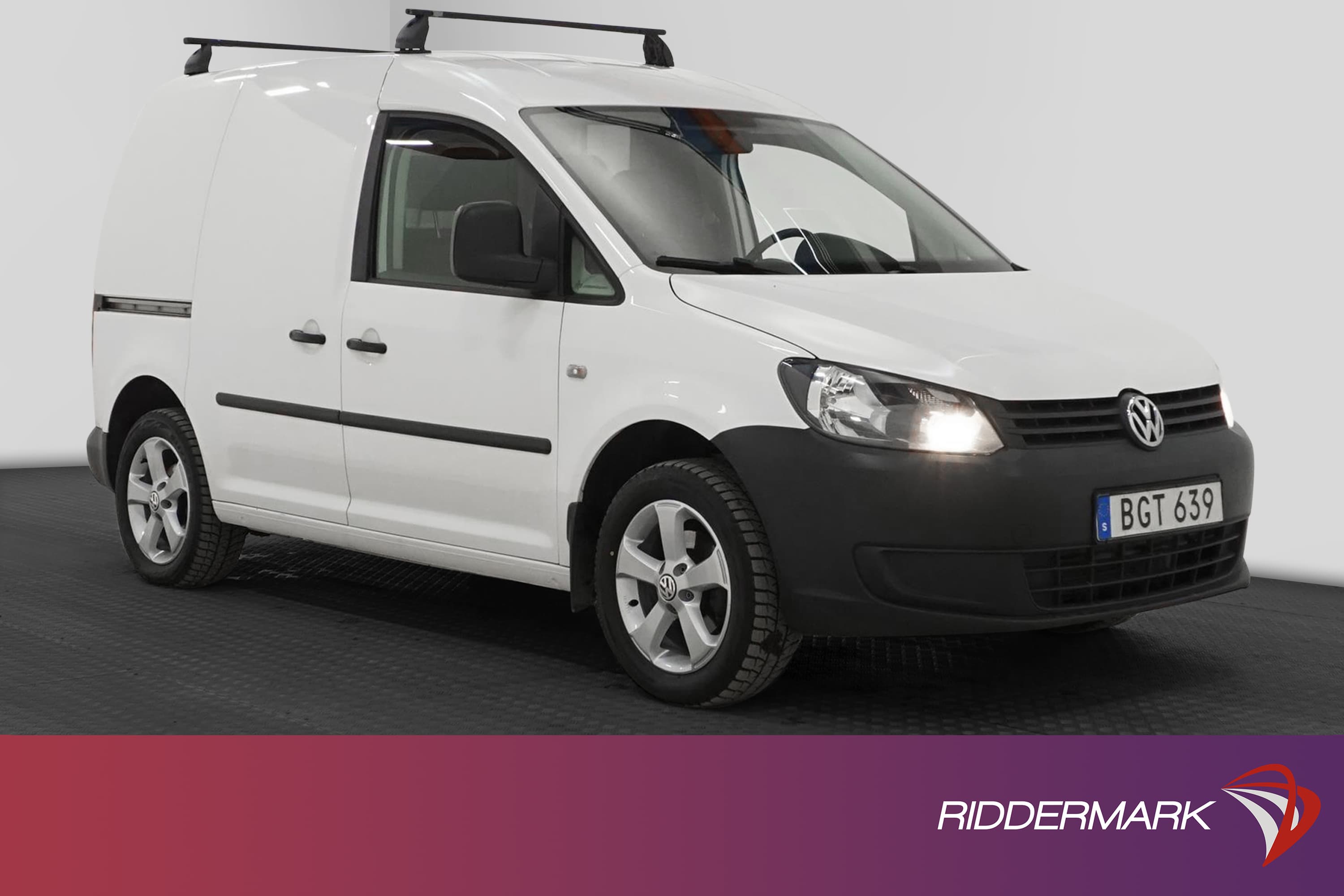 Volkswagen Caddy 1.6TDI Takräcke Dragkrok Värmare Moms