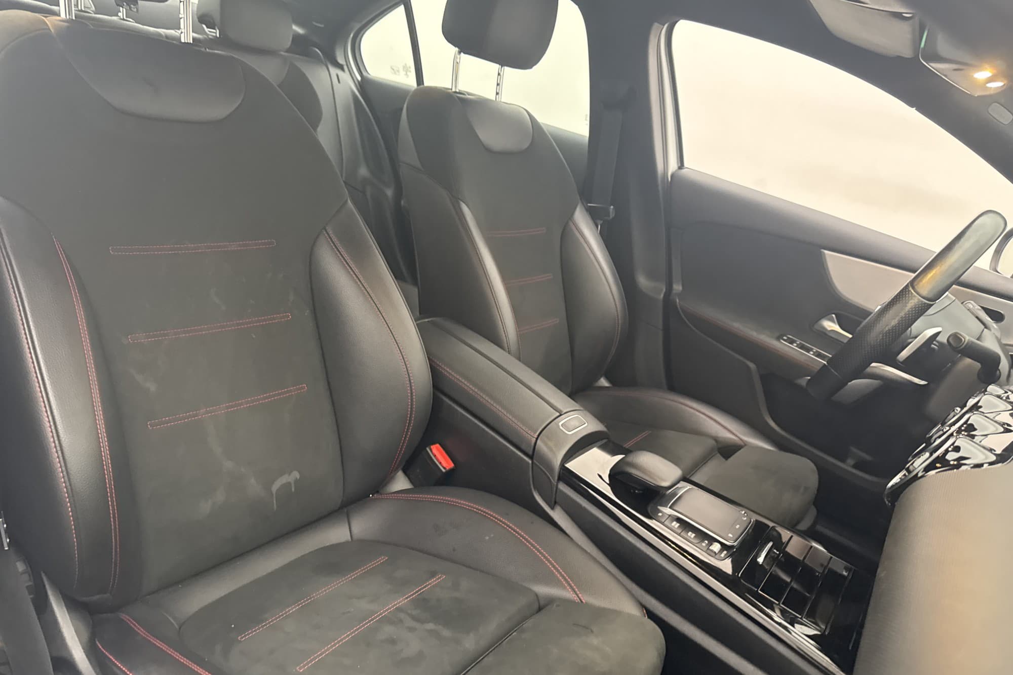 Mercedes-Benz A 200 163hk AMG Wide Kamera Navi Halvskinn
