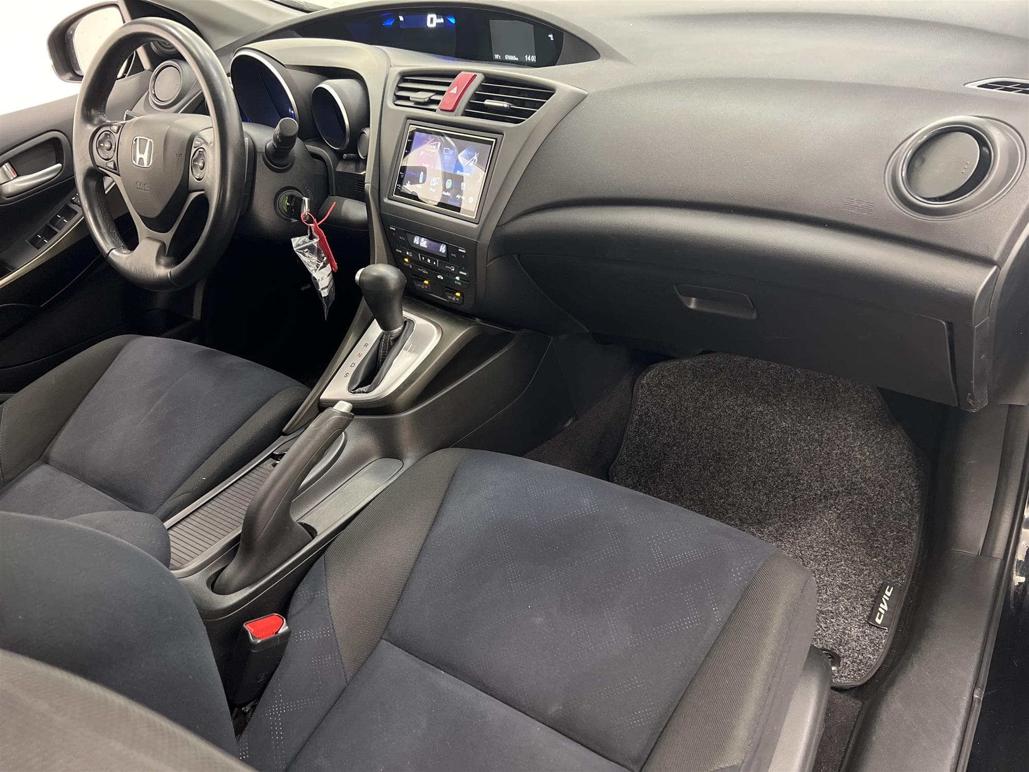 Honda  Civic 1.8 i-VTEC 142hk B-Kam Låg Skatt 