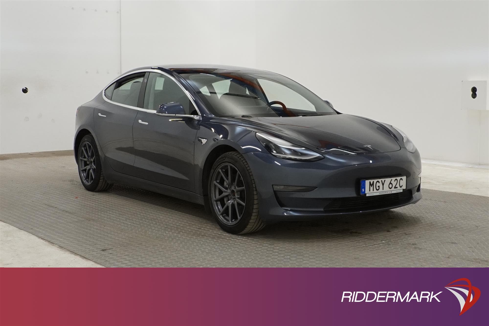 Tesla Model 3 Long Range AWD 440hk