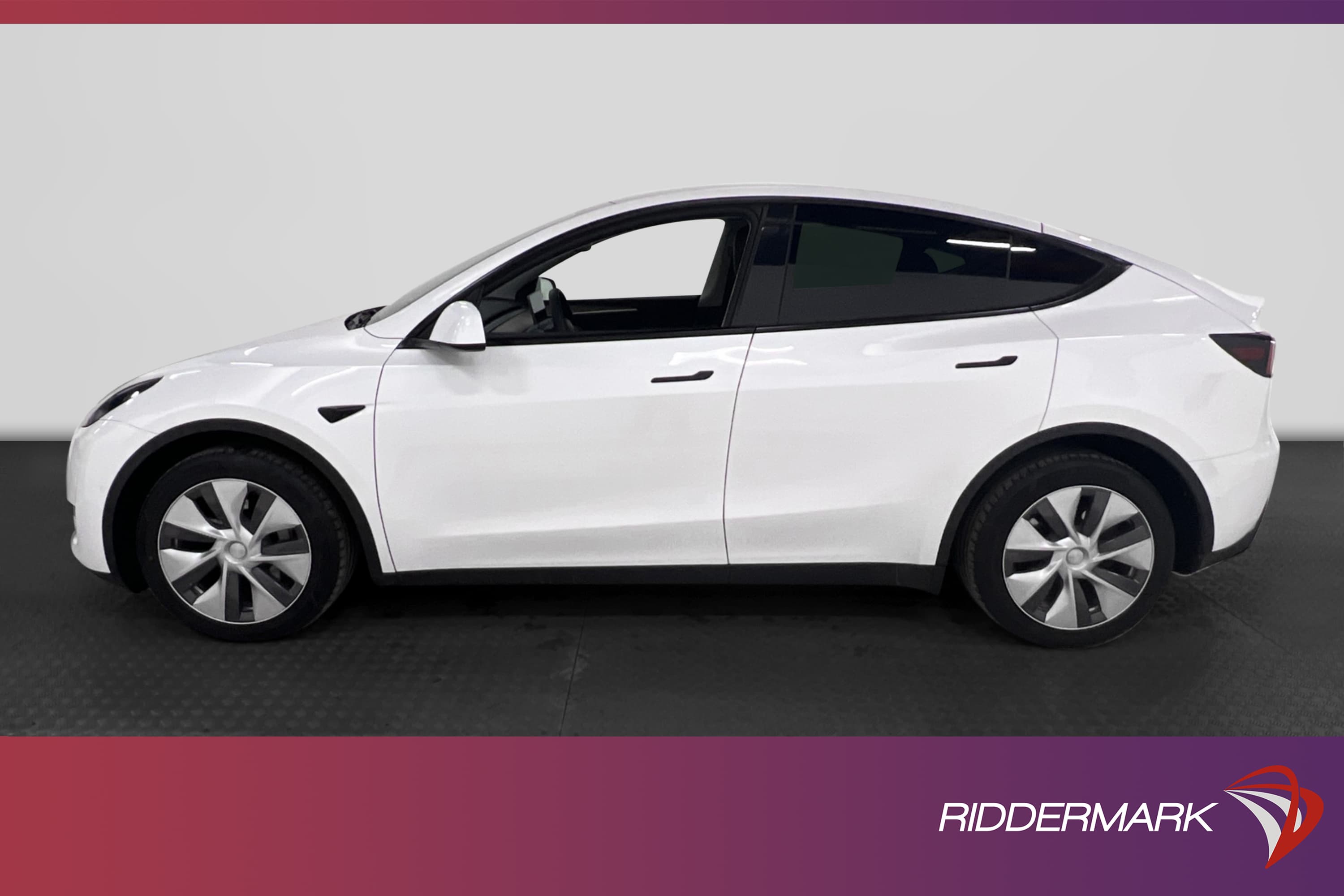 Tesla Model Y Long Range AWD 345hk