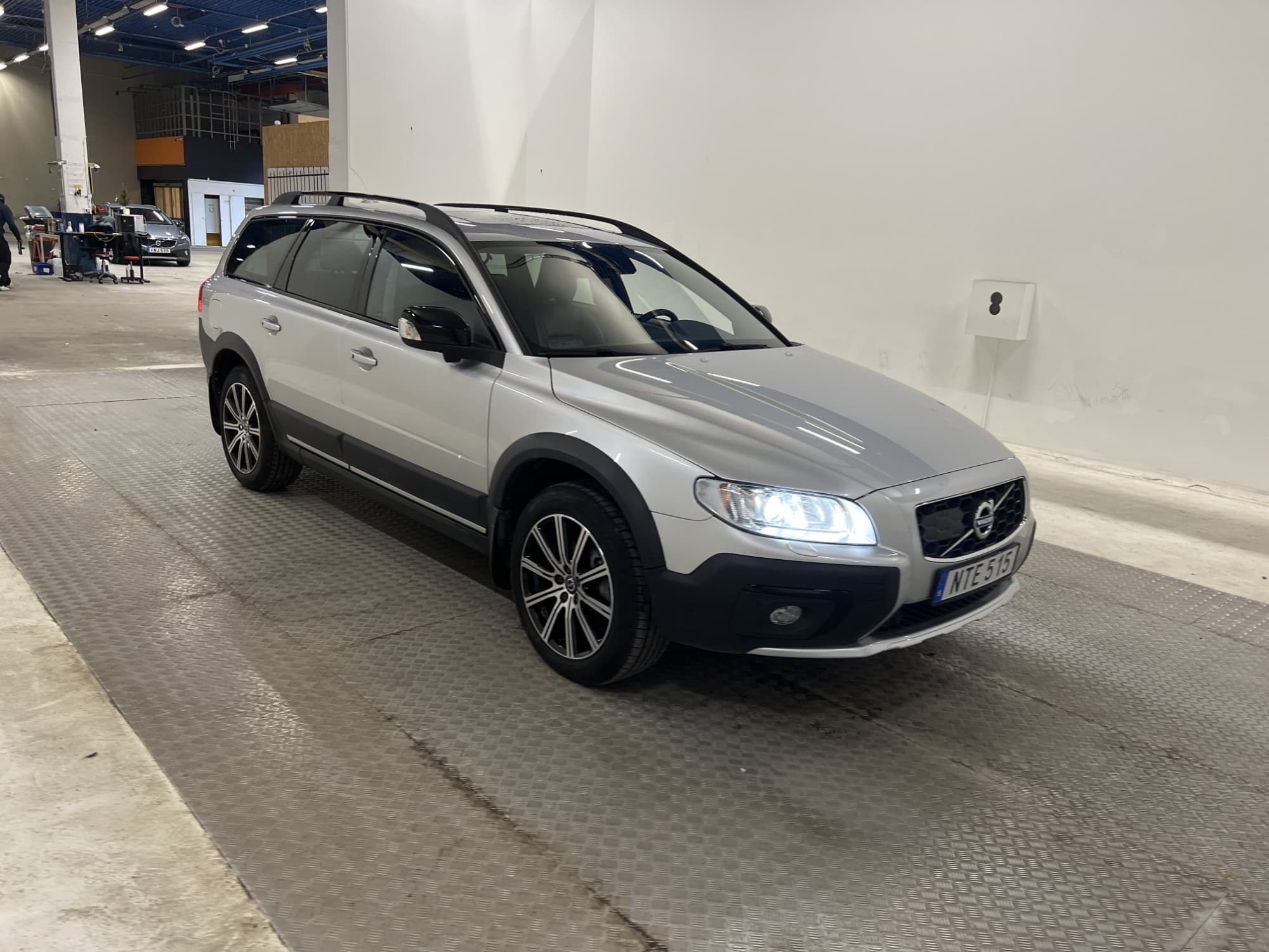 Volvo XC70 D5 AWD 220hk