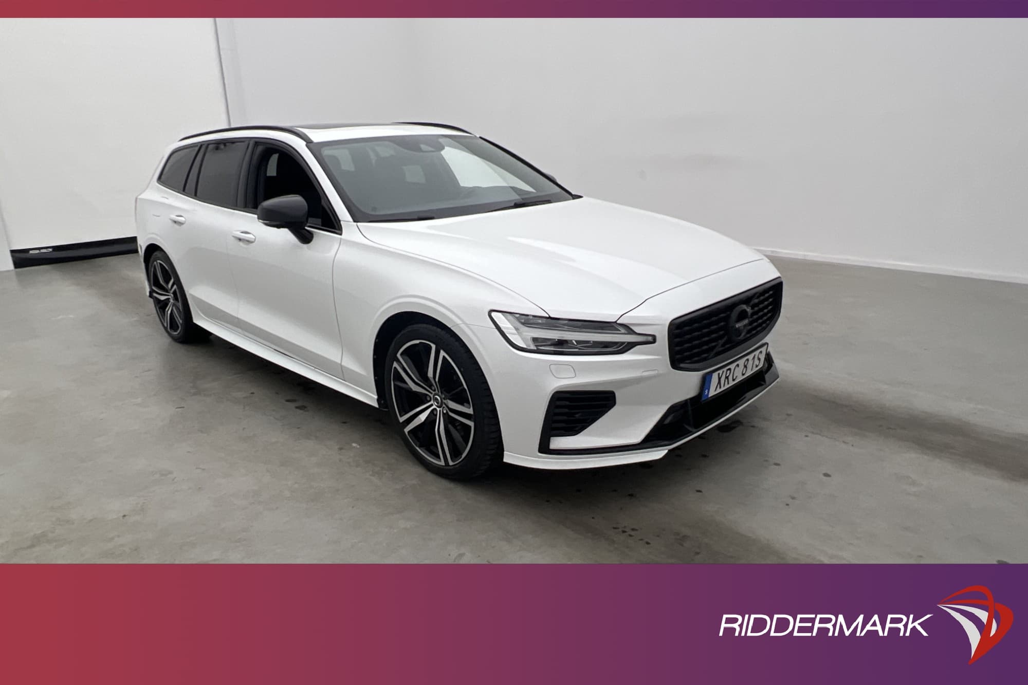 Volvo V60 Recharge T8 AWD
