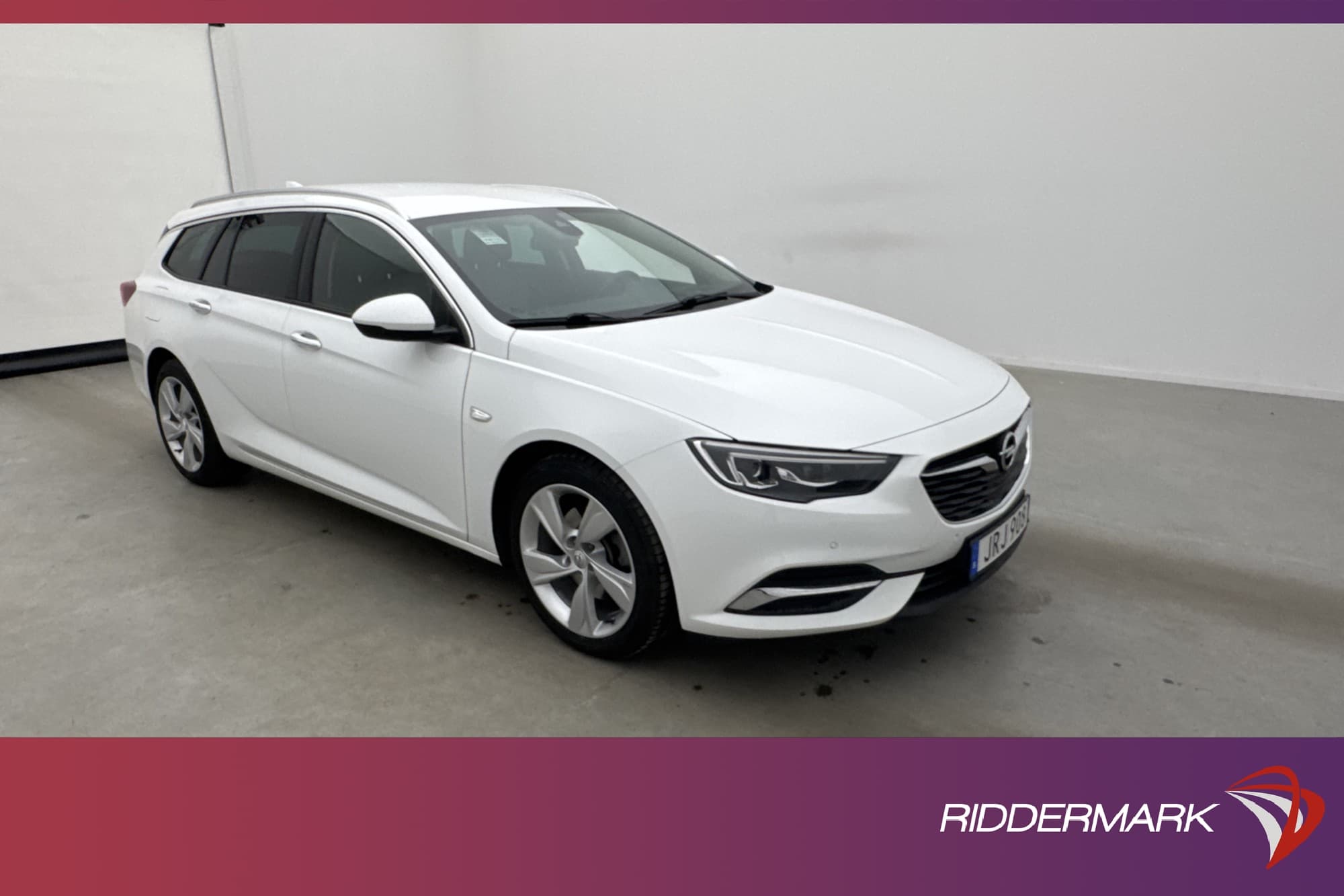 Opel Insignia 2.0 CDTI 209hk 4x4 Skinn HUD D-Värmare Drag