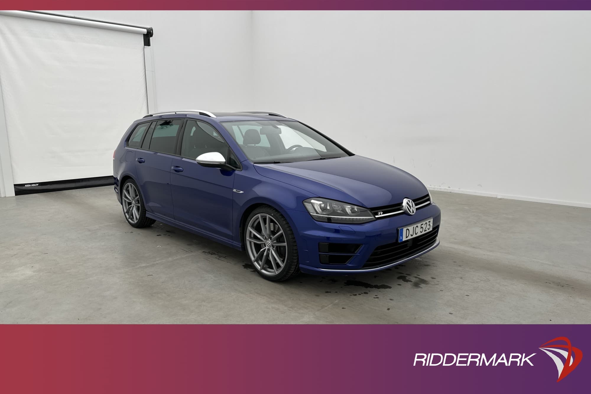 Volkswagen Golf Sportscombi R 4M 300hk