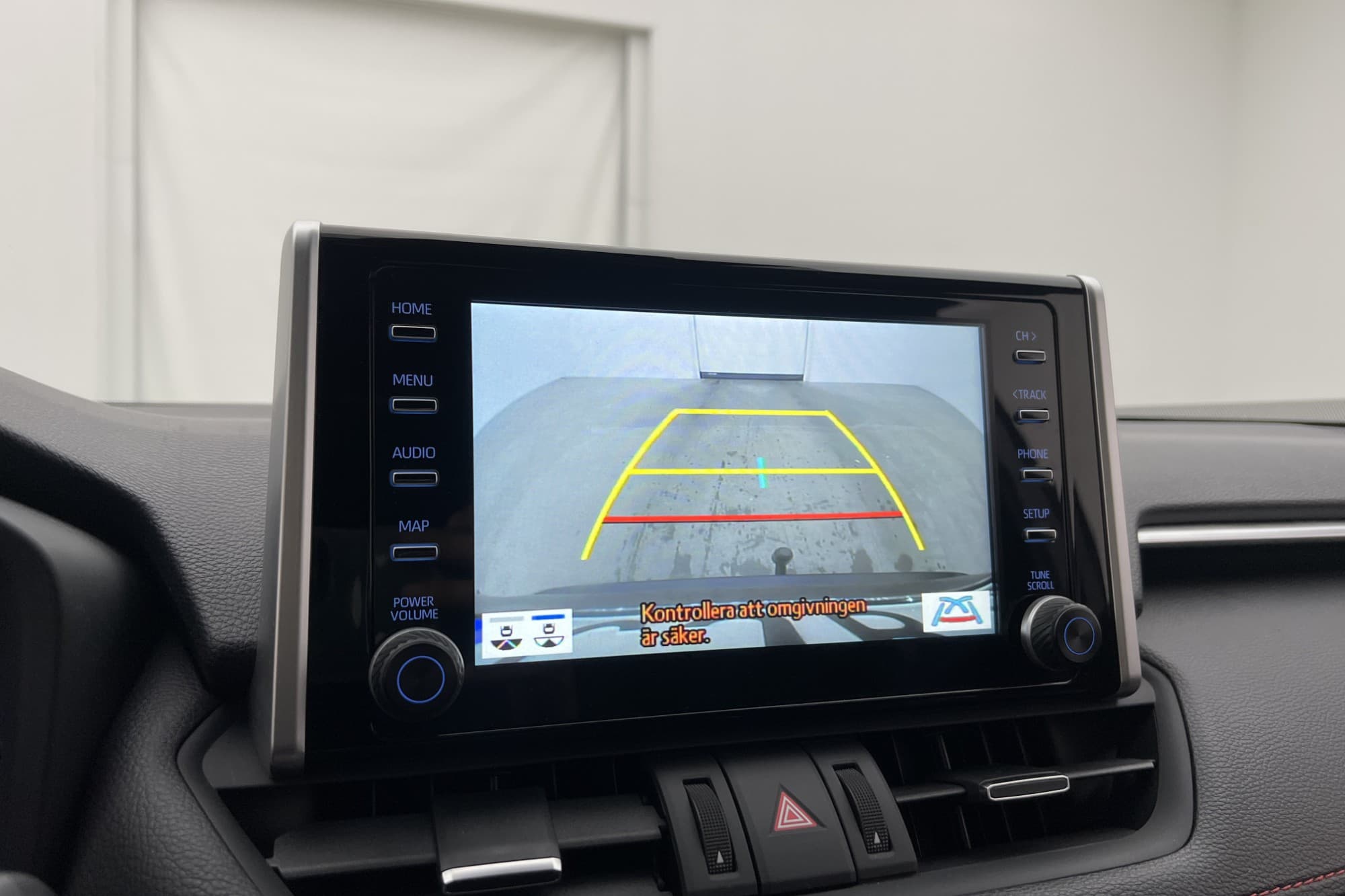 Toyota RAV4 Plug-in AWD 306hk Active Drag B-kamera MOMS