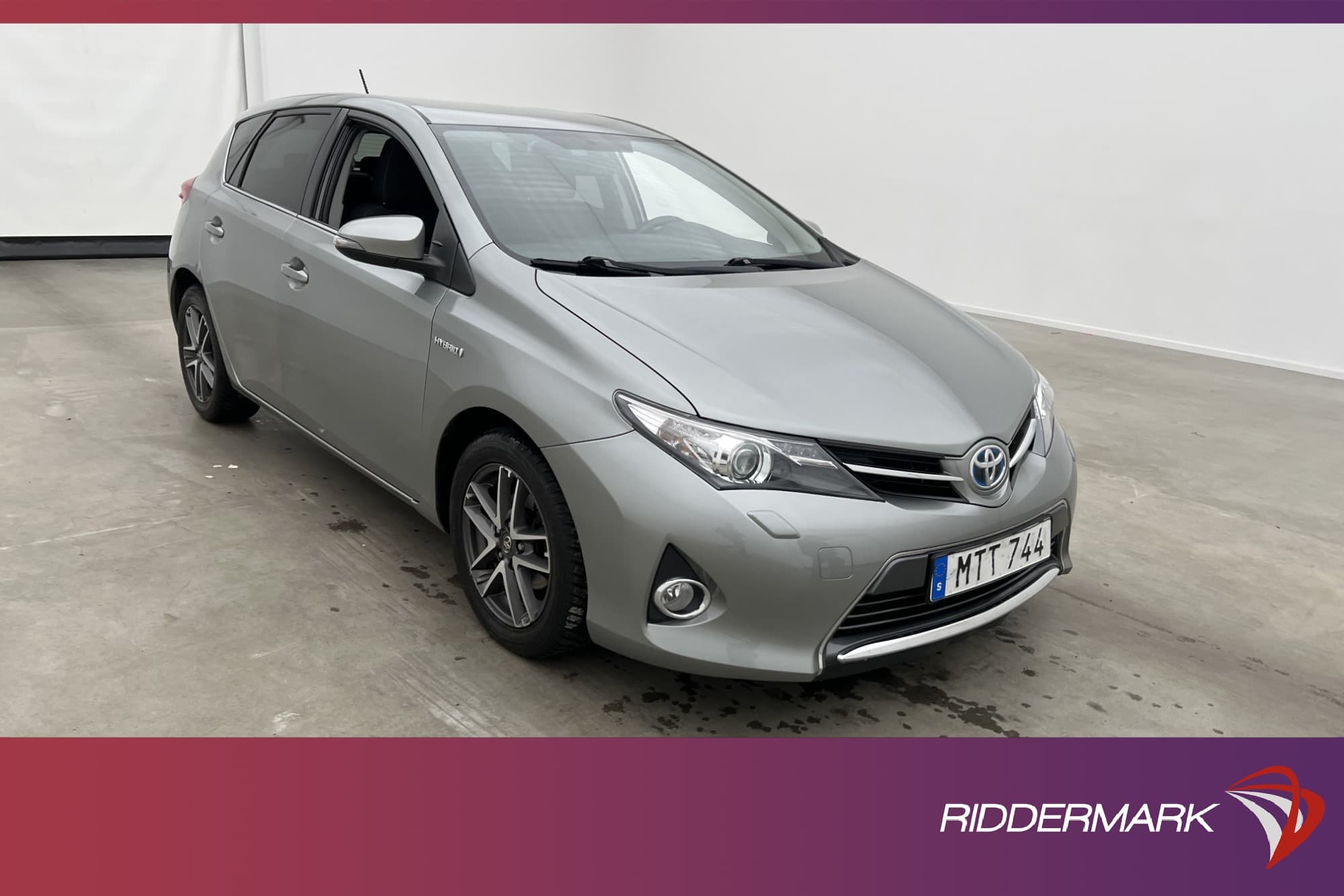 Toyota Auris Hybrid