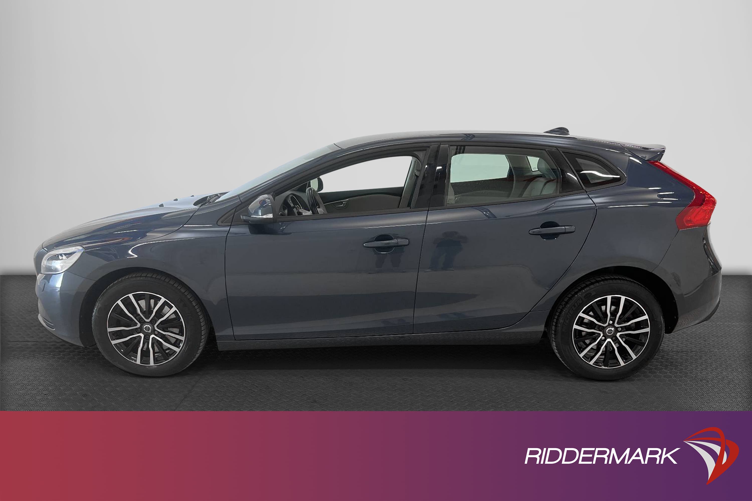 Volvo V40 D4 Momentum 190hk