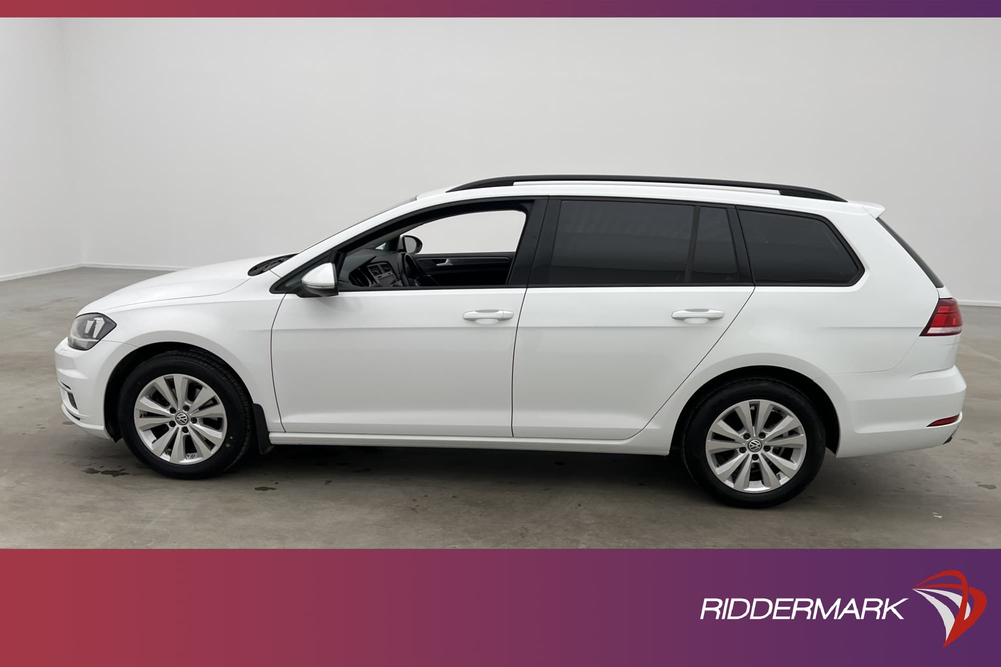 Volkswagen Golf Sportscombi 1.0 TSI 110hk Carplay Adaptiv
