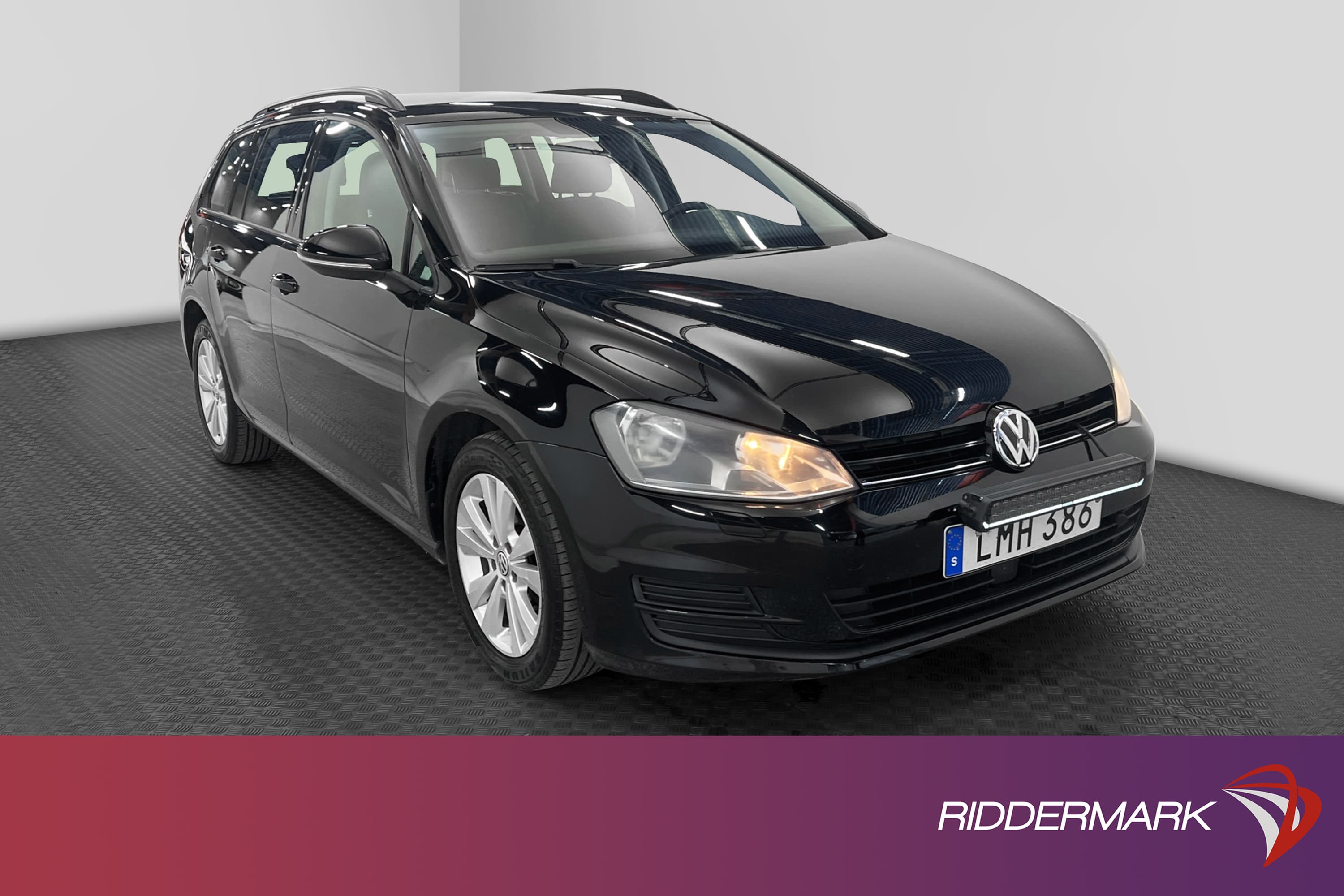 Volkswagen Golf SC 1.6 TDI 4M 105hk Style Värmare B-Kam Drag