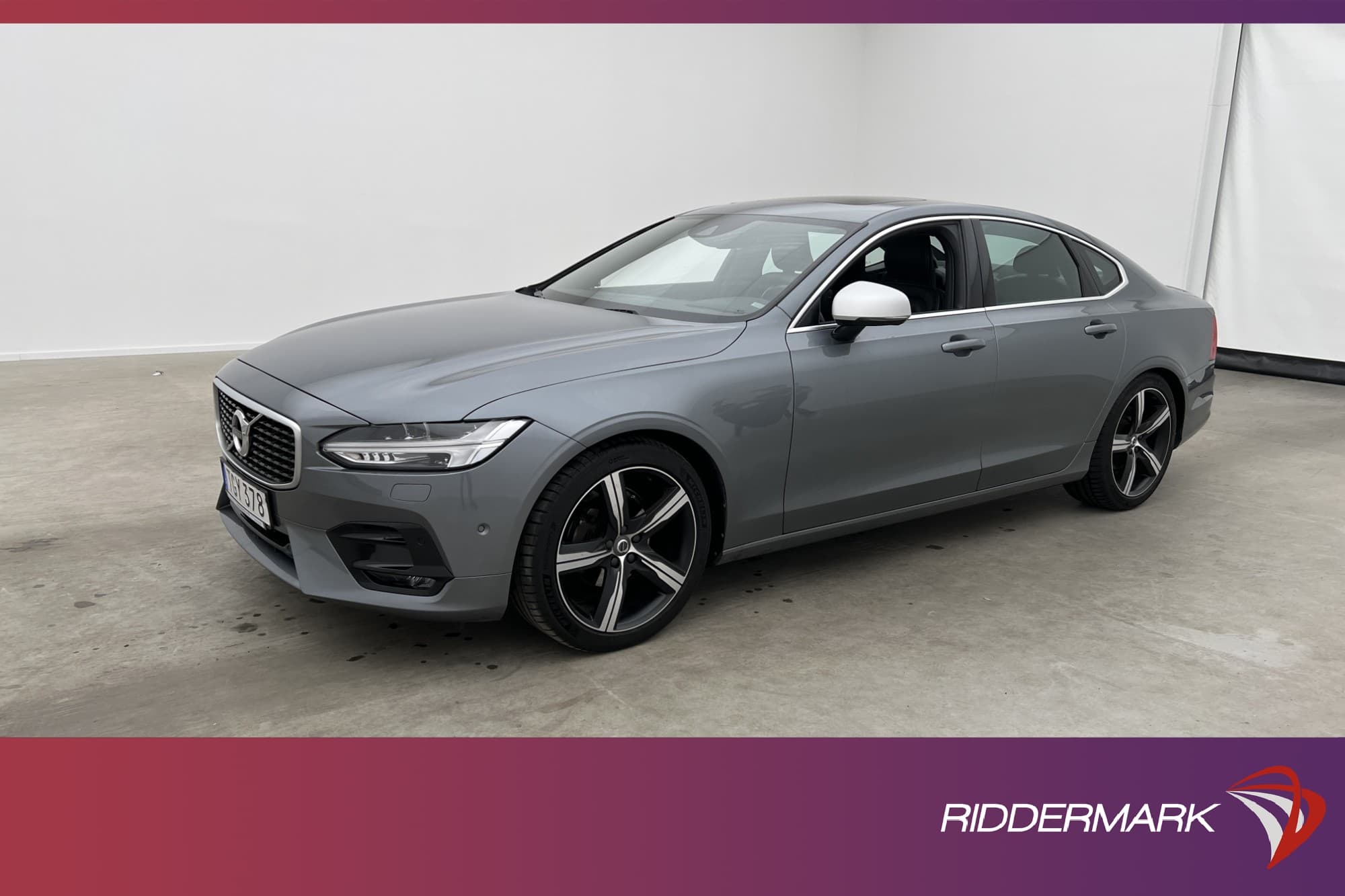Volvo S90 D4 AWD