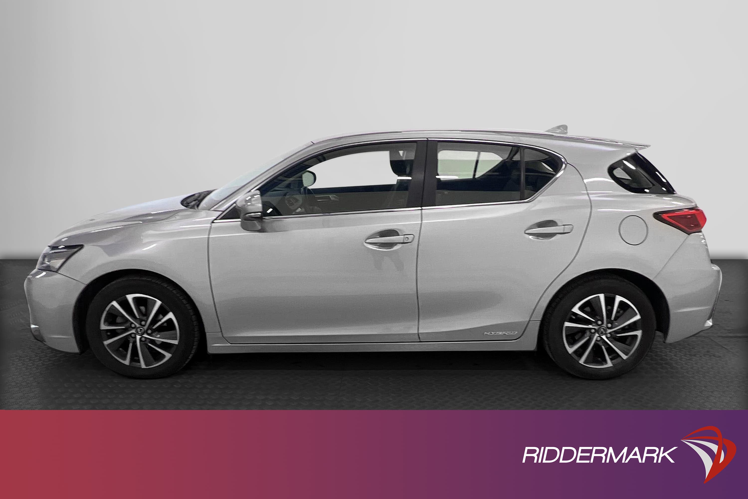 Lexus CT 200h 1.8 CVT