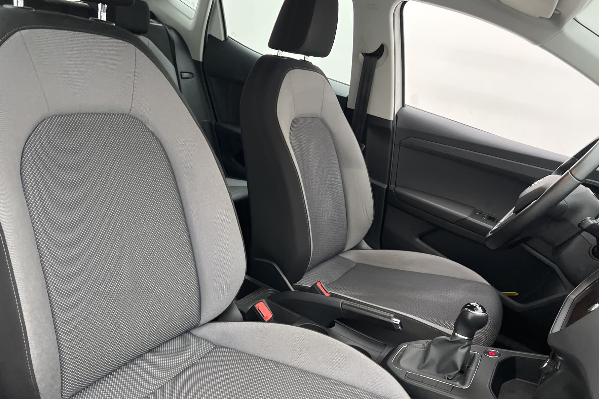 SEAT Ibiza 1.0 MPI 75hk Style CarPlay Sensorer Farthållare