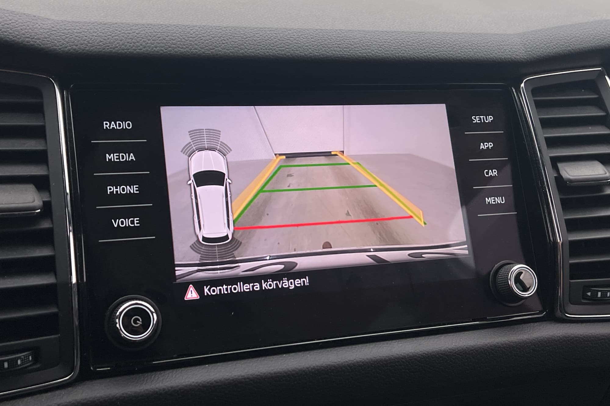 Skoda Kodiaq 2.0 TDI 4x4 SportLine 7-Sits D-Värm Cockpit